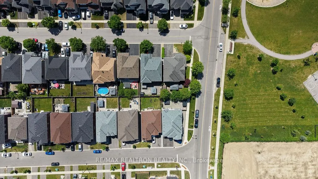 Photo 34 of 15 Turnerbury Avenue, Ajax, Central East — HOMEH