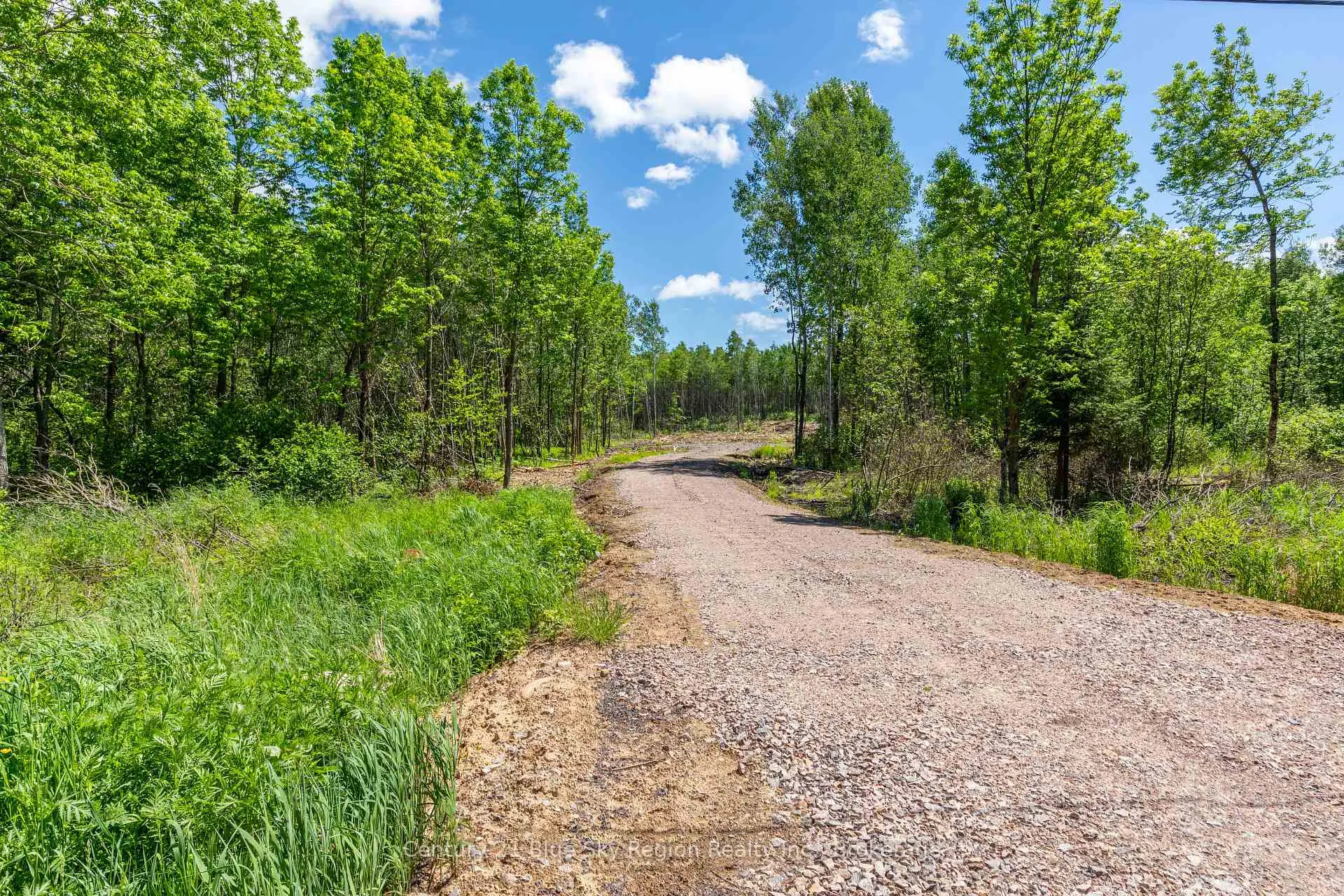 Photo 3 of 249 Hills Siding Road, Callander — HOMEH