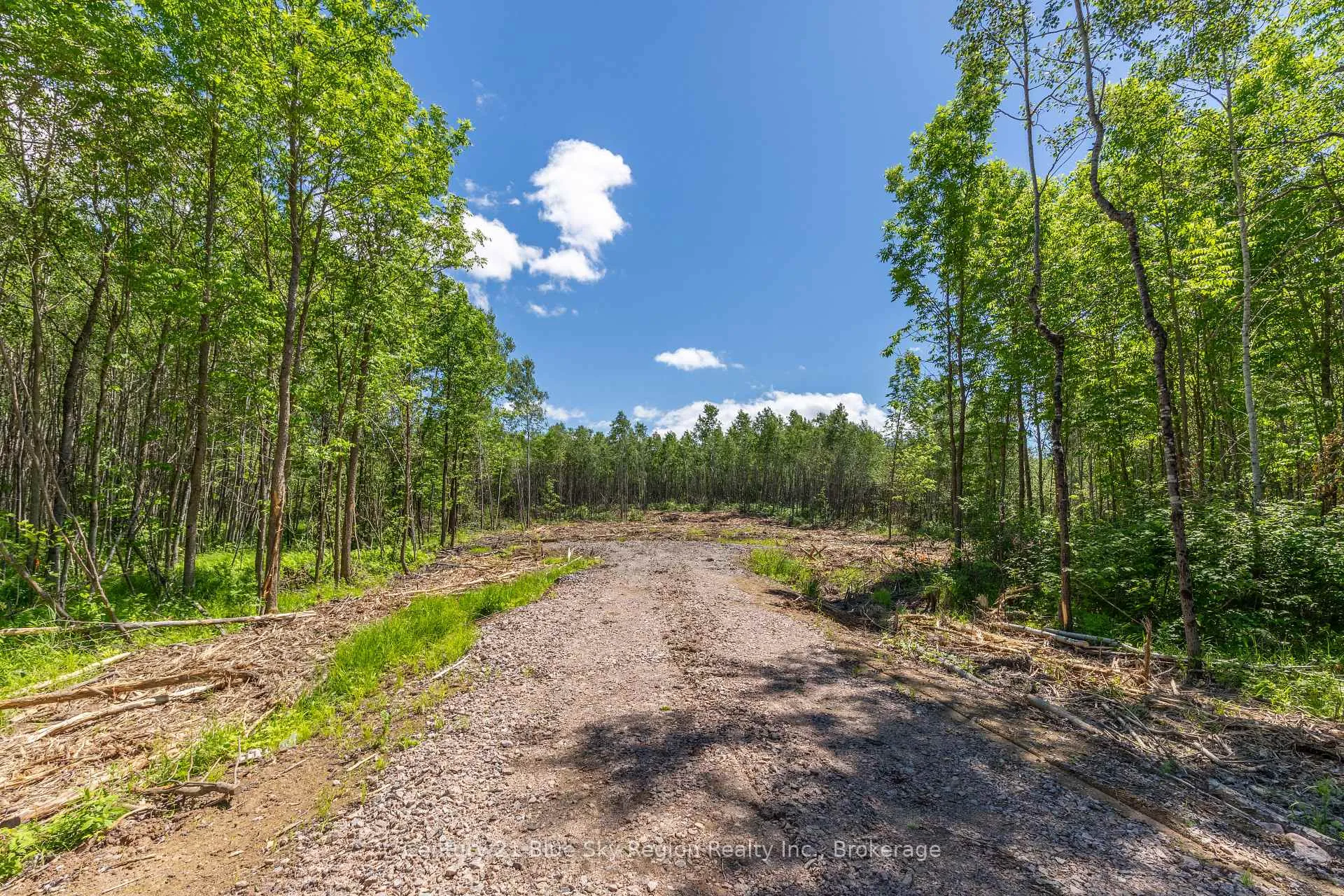 Photo 4 of 249 Hills Siding Road, Callander — HOMEH