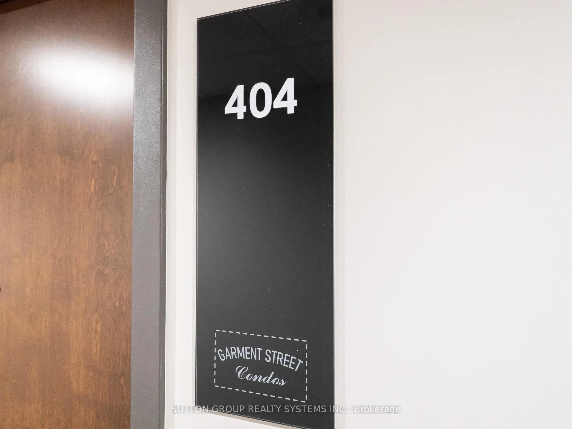 Photo of Unit 404, 108 Garment Street