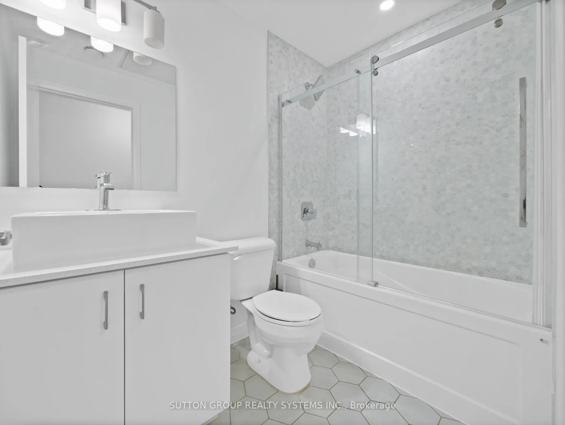 Photo 24 of Unit 404, 108 Garment Street, Kitchener, City Commercial Core — HOMEH