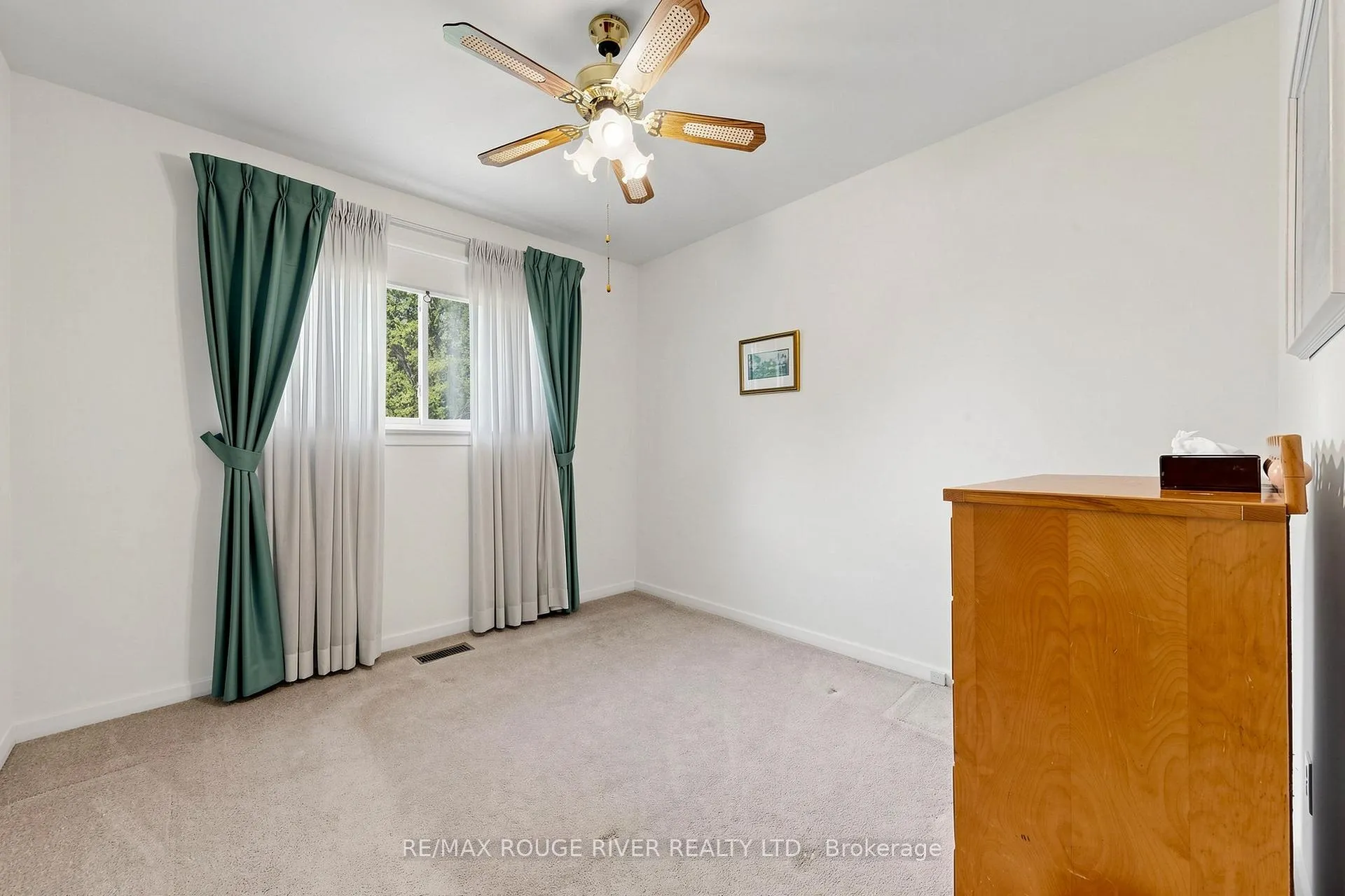 Photo 17 of 46 Melchior Drive, Scarborough, West Hill — HOMEH