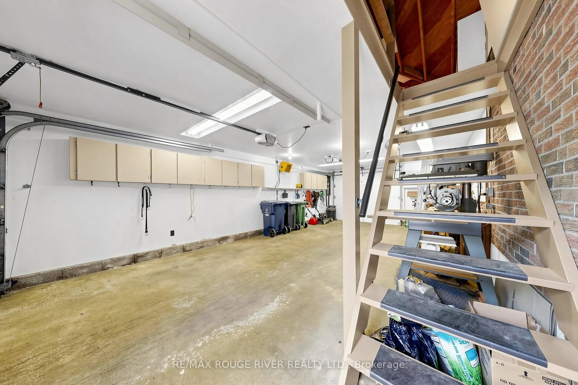 Photo 25 of 46 Melchior Drive, Scarborough, West Hill — HOMEH
