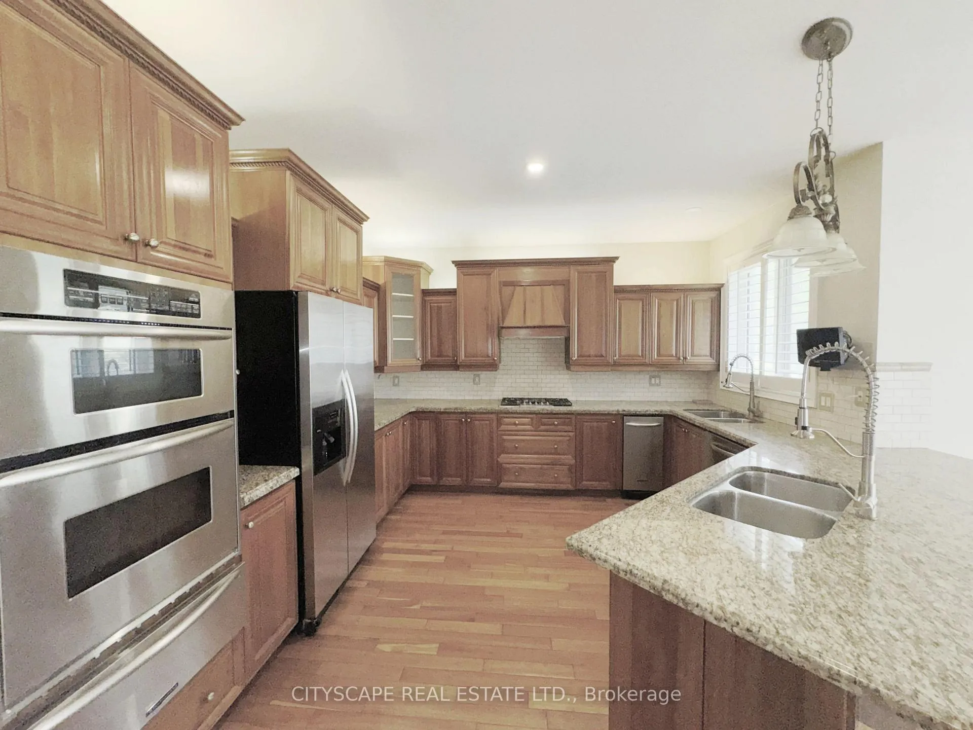Photo 11 of 369 Coventry Hill Trail, Newmarket, Summerhill Estates — HOMEH
