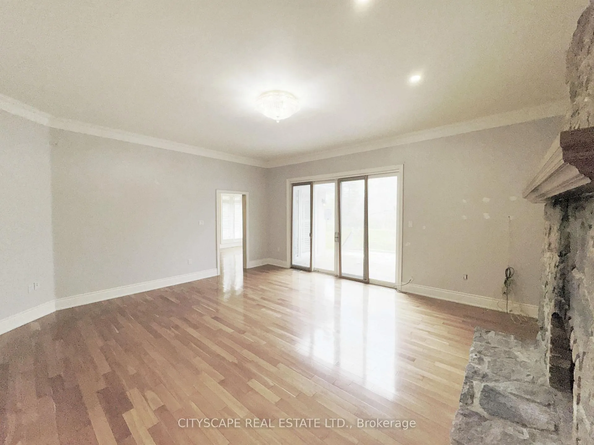 Photo 19 of 369 Coventry Hill Trail, Newmarket, Summerhill Estates — HOMEH
