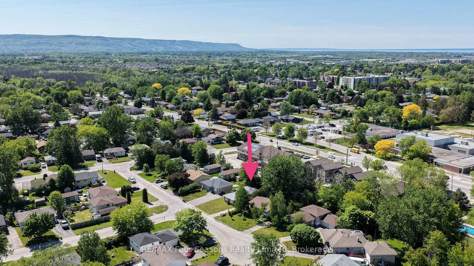 Photo 4 of 10 Rhonda Road, Collingwood — HOMEH