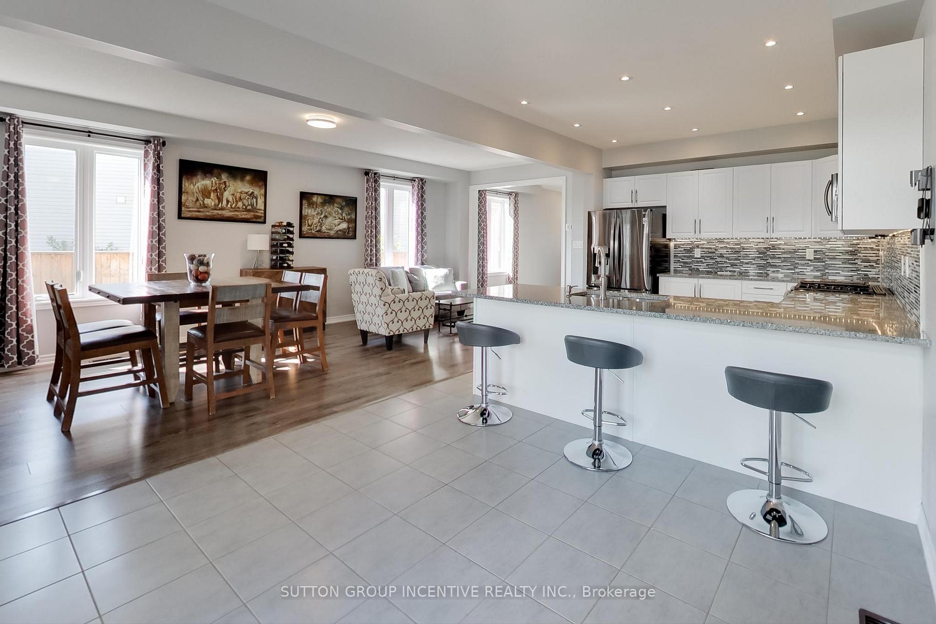 Photo 9 of 24 Sasco Way, Essa, Angus — HOMEH