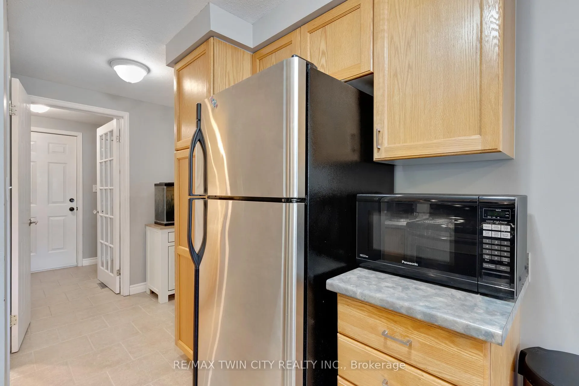Photo 20 of 249 Wilderness Drive, Kitchener, Larentian West — HOMEH