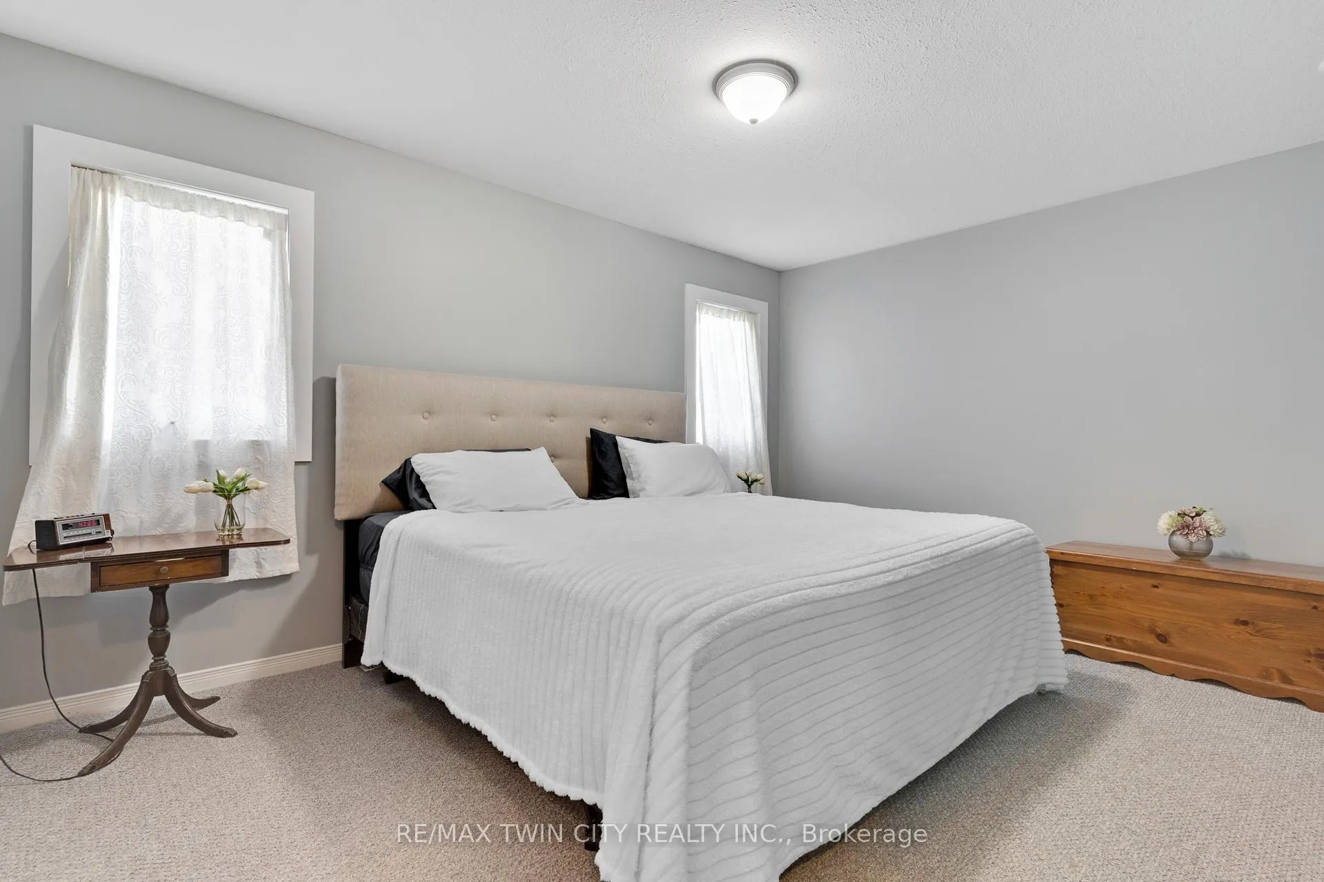 Photo 30 of 249 Wilderness Drive, Kitchener, Larentian West — HOMEH