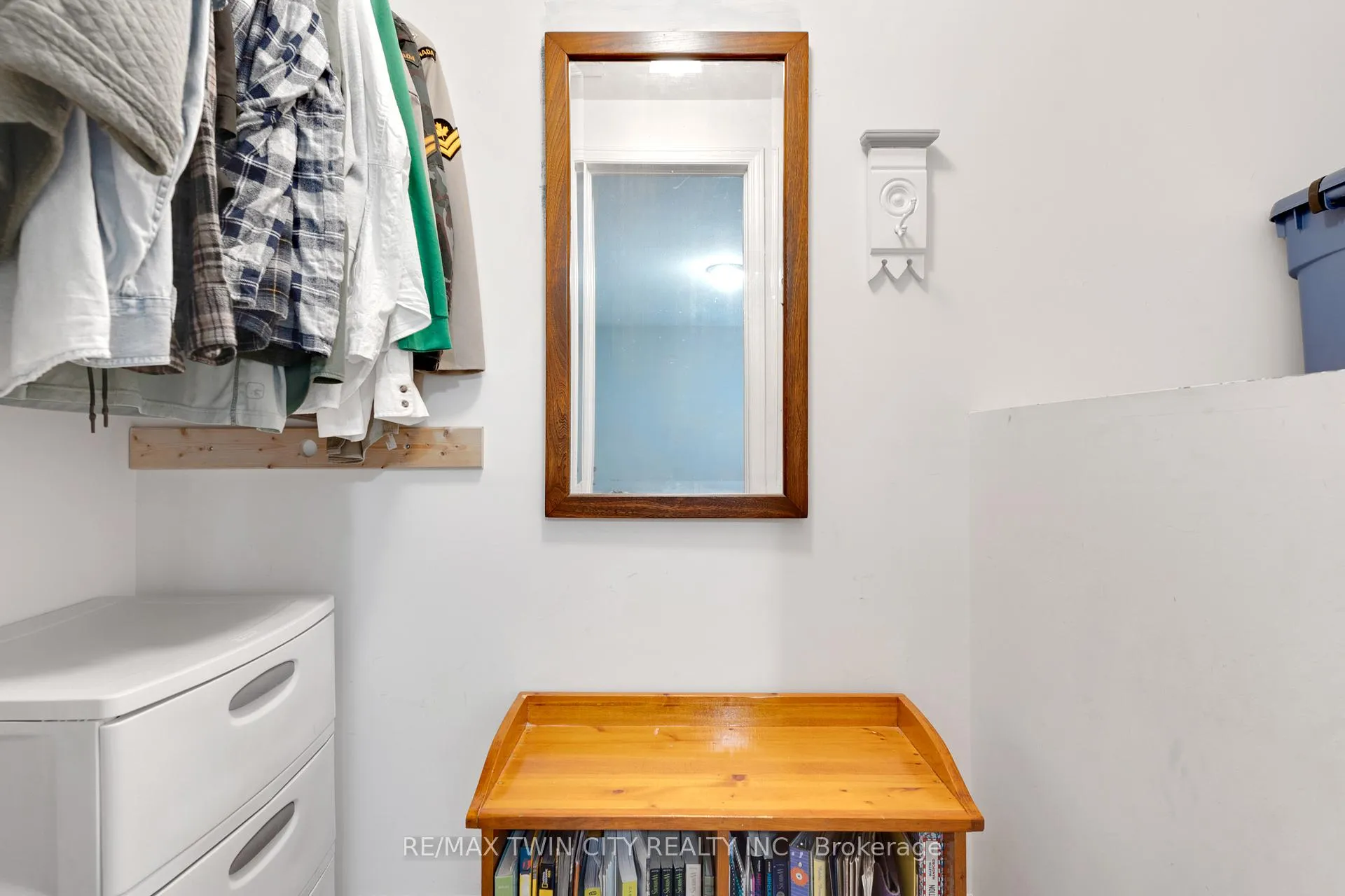 Photo 32 of 249 Wilderness Drive, Kitchener, Larentian West — HOMEH