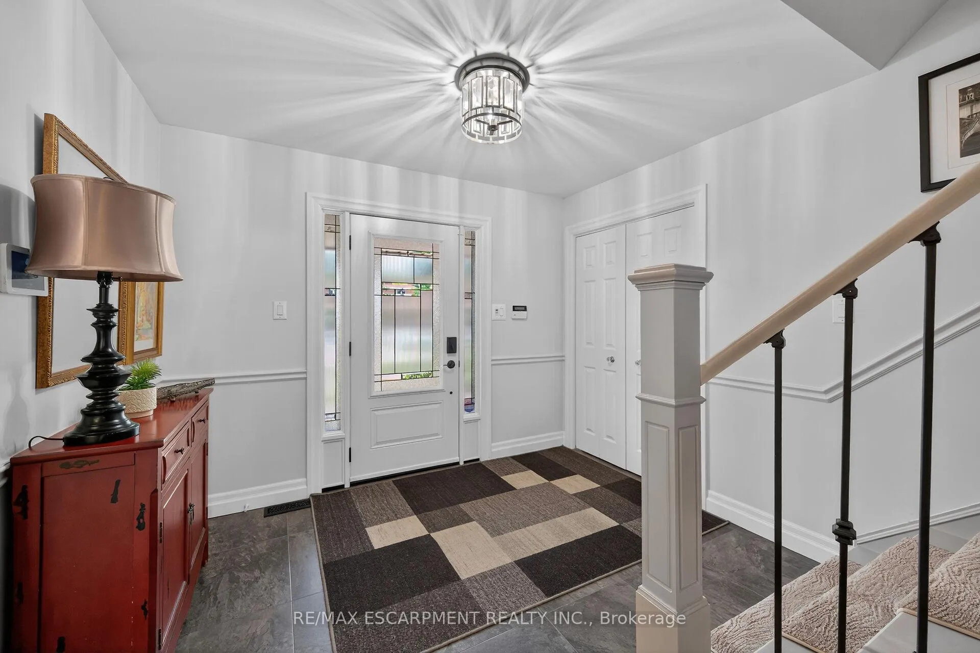 Photo 4 of 32 Symphony Place, Hamilton, Ancaster — HOMEH