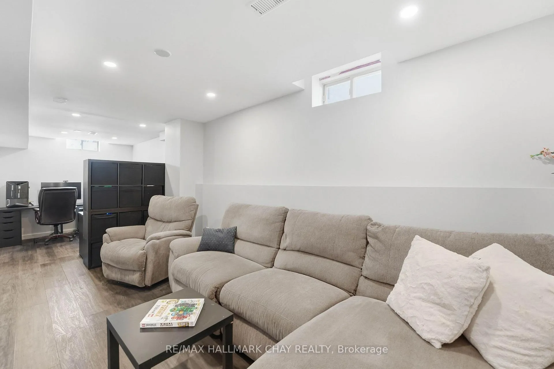 Photo 19 of 167 Maplewood Drive, Essa, Angus — HOMEH