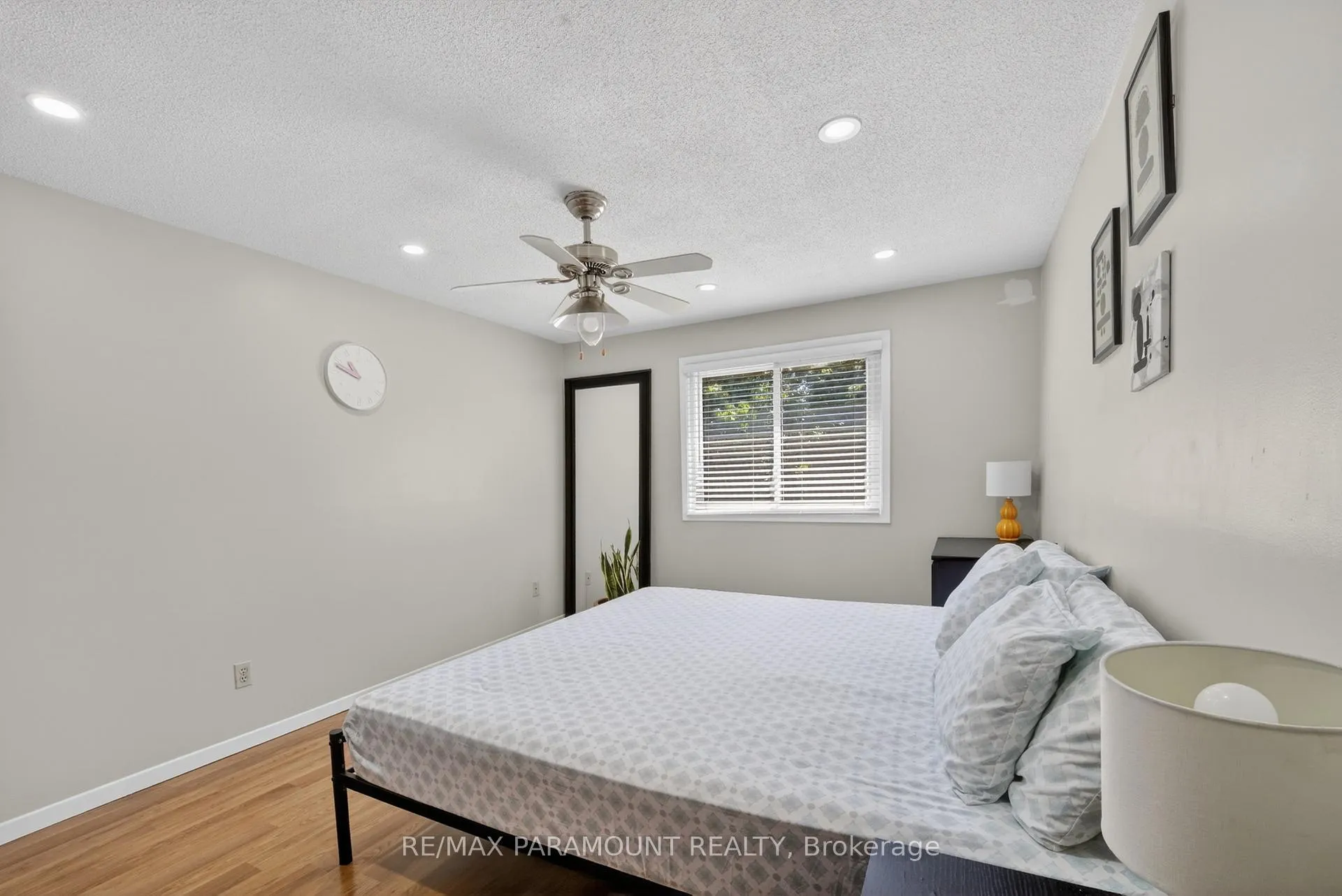 Photo 26 of 32 Fanshawe Drive, Brampton, Heart Lake West — HOMEH