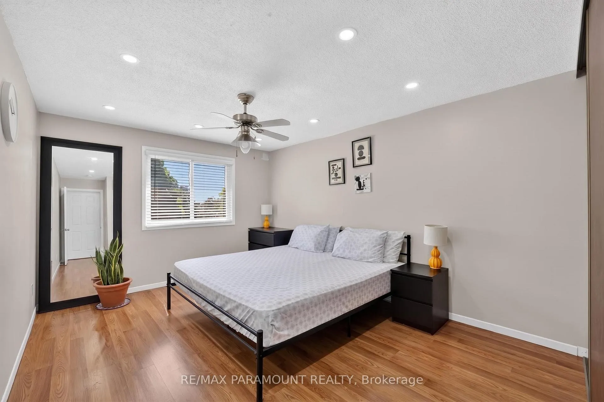 Photo 27 of 32 Fanshawe Drive, Brampton, Heart Lake West — HOMEH