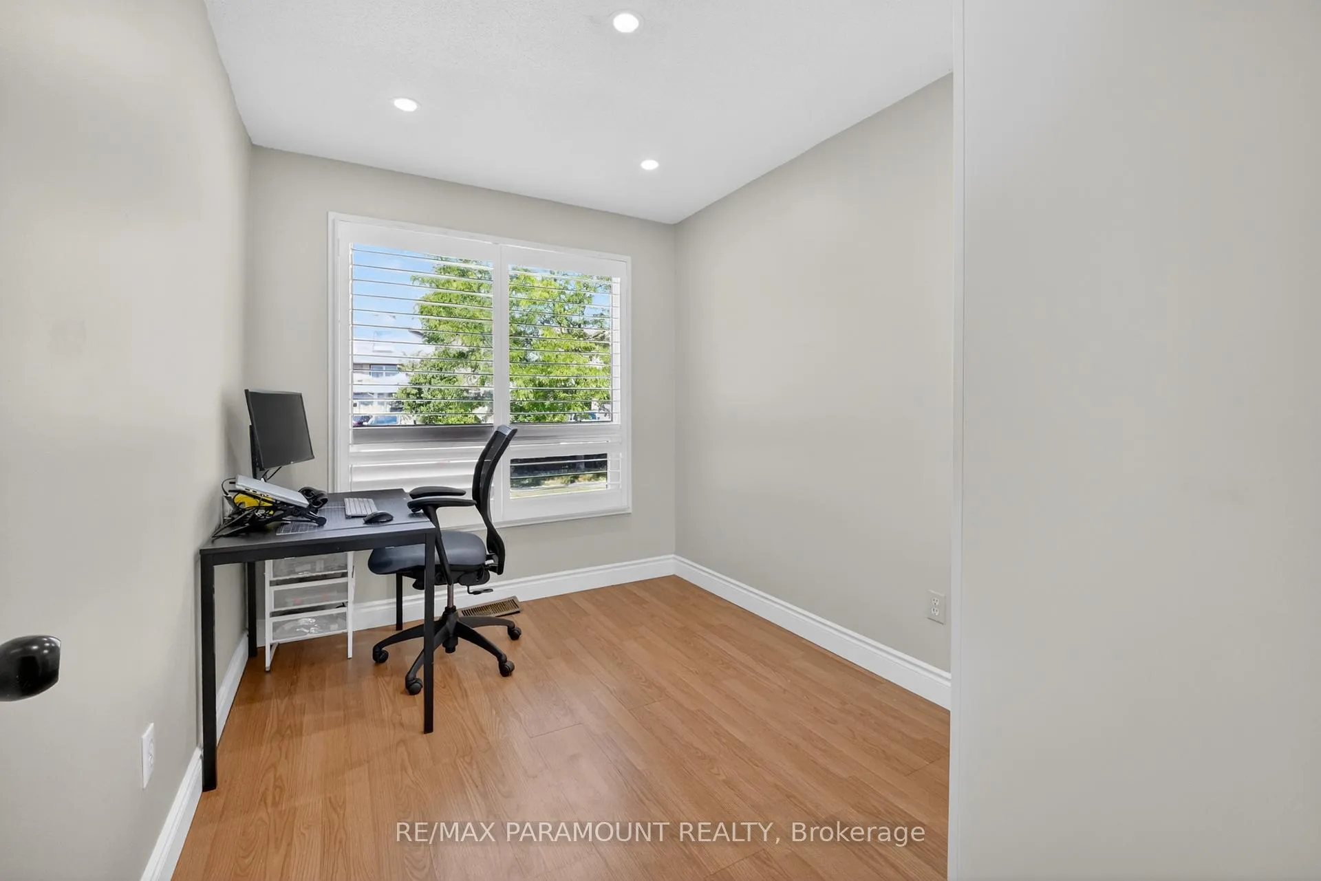 Photo 33 of 32 Fanshawe Drive, Brampton, Heart Lake West — HOMEH