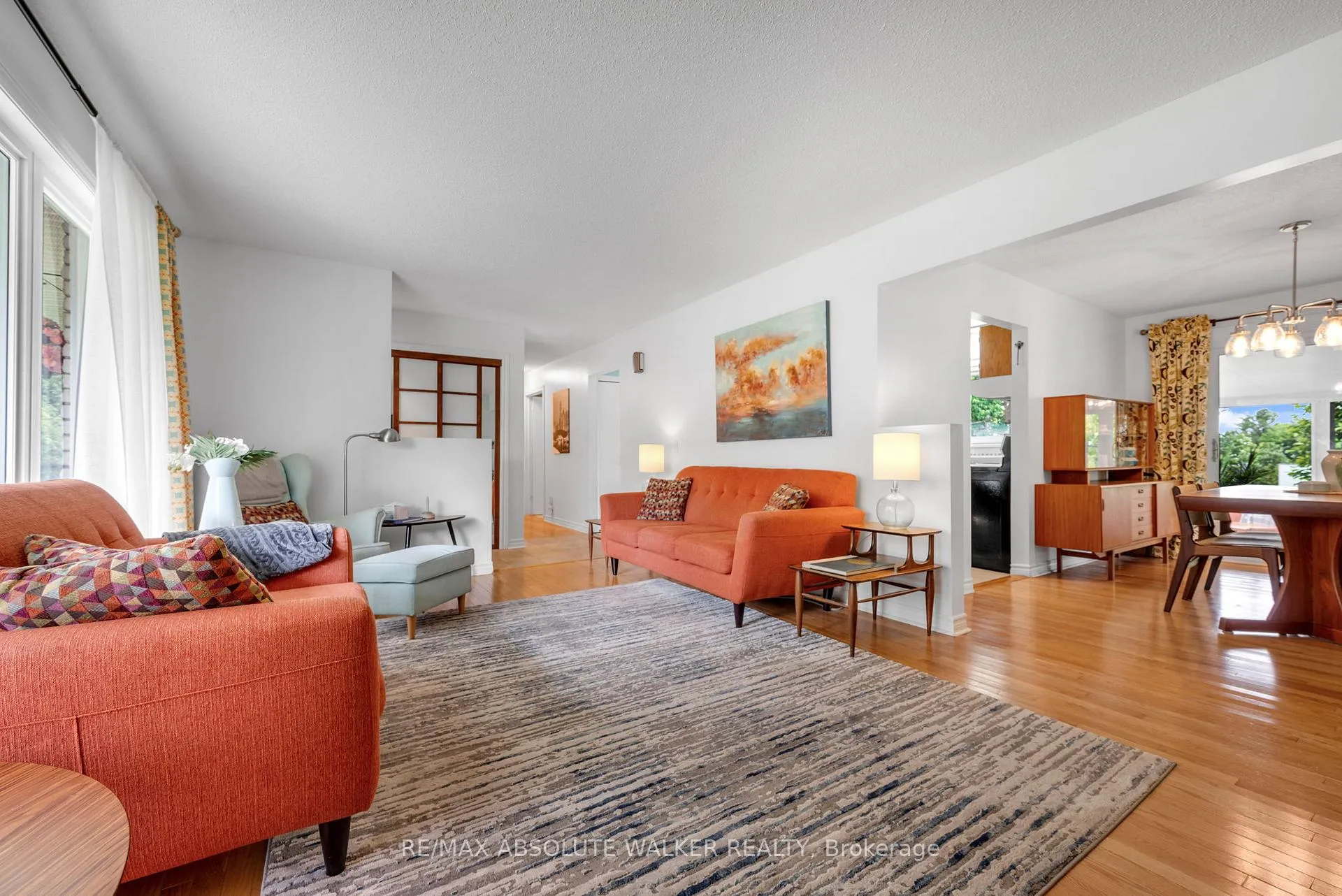 Photo 8 of 917 Meteor Avenue, Ottawa, Navan — HOMEH
