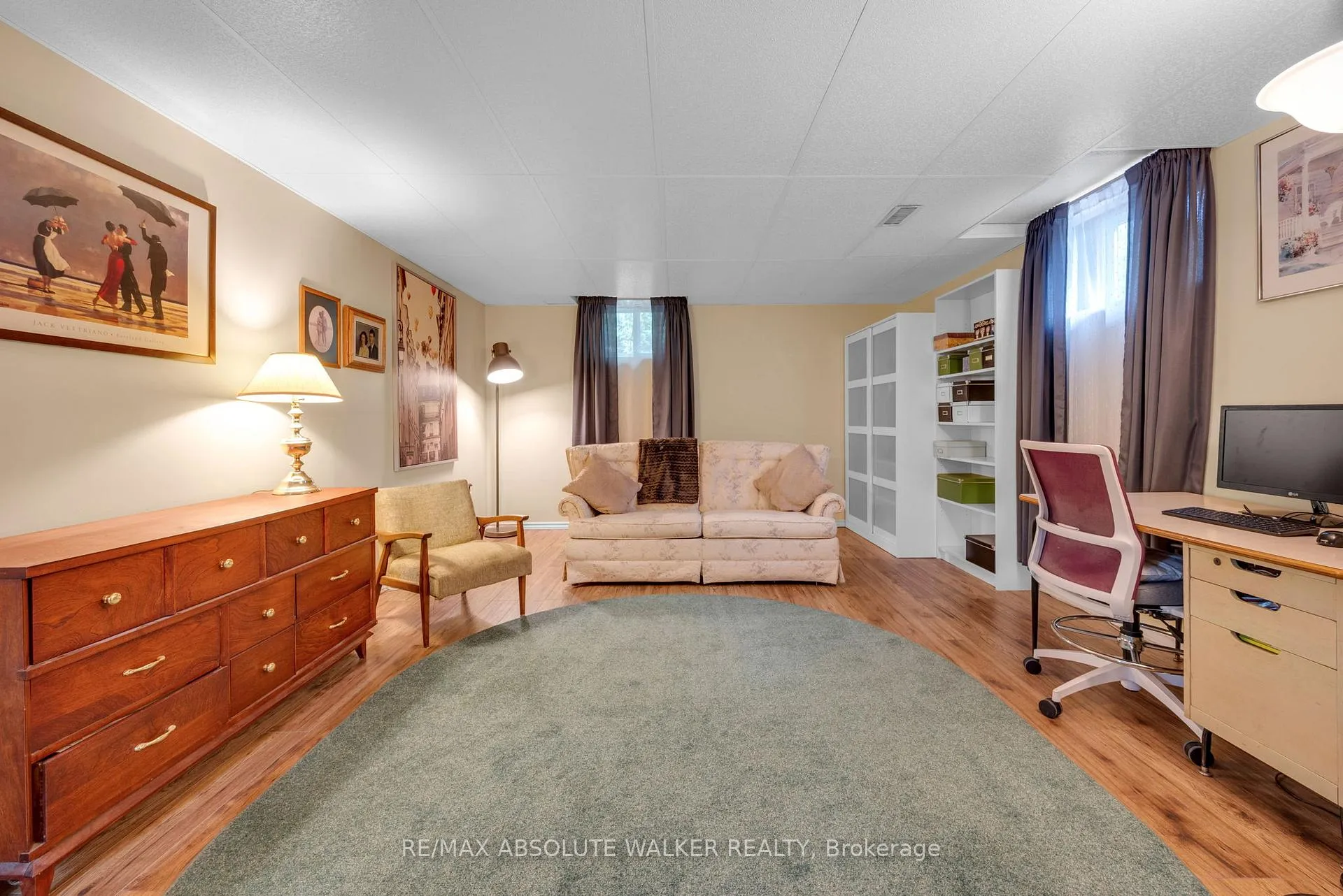 Photo 26 of 917 Meteor Avenue, Ottawa, Navan — HOMEH