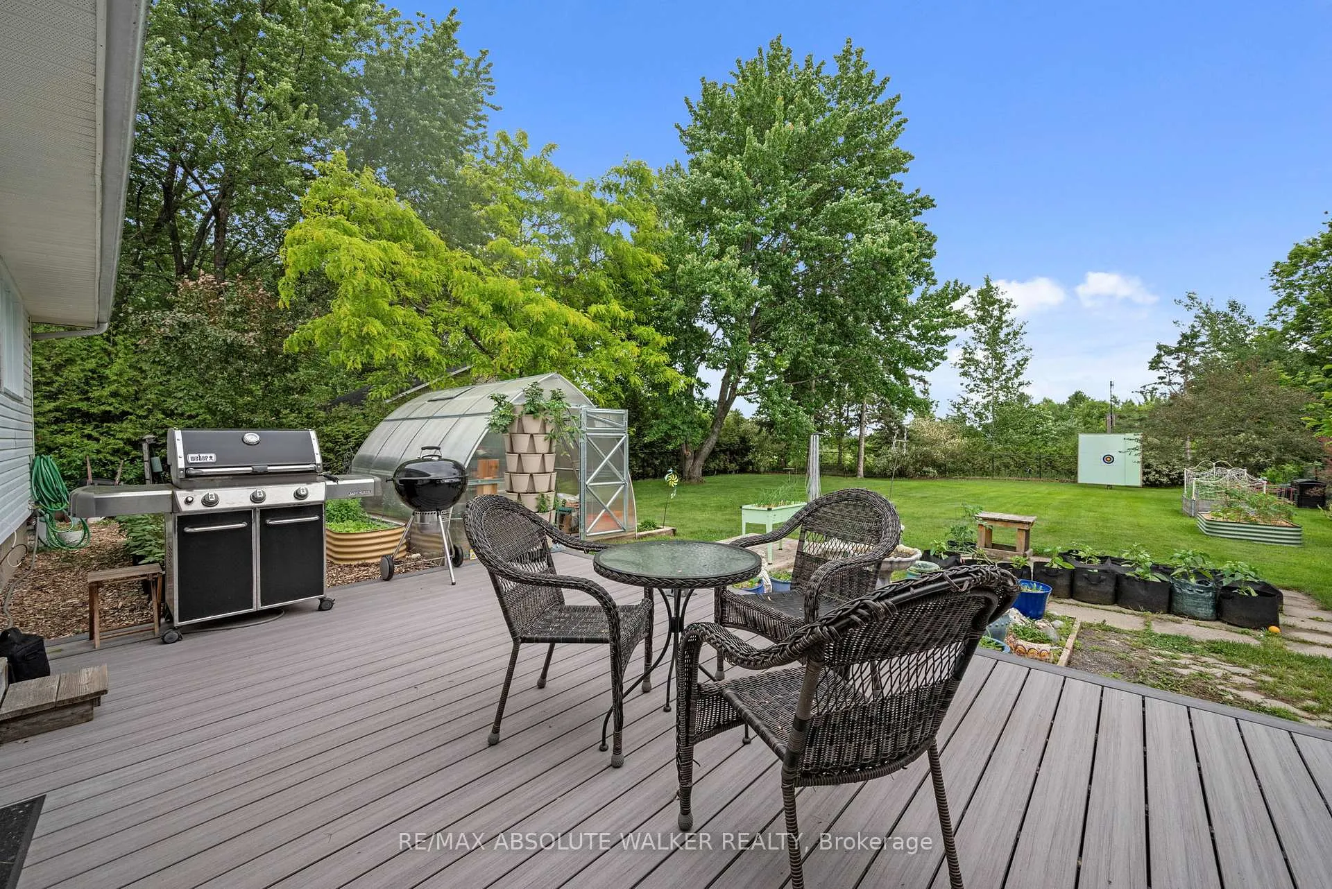 Photo 32 of 917 Meteor Avenue, Ottawa, Navan — HOMEH