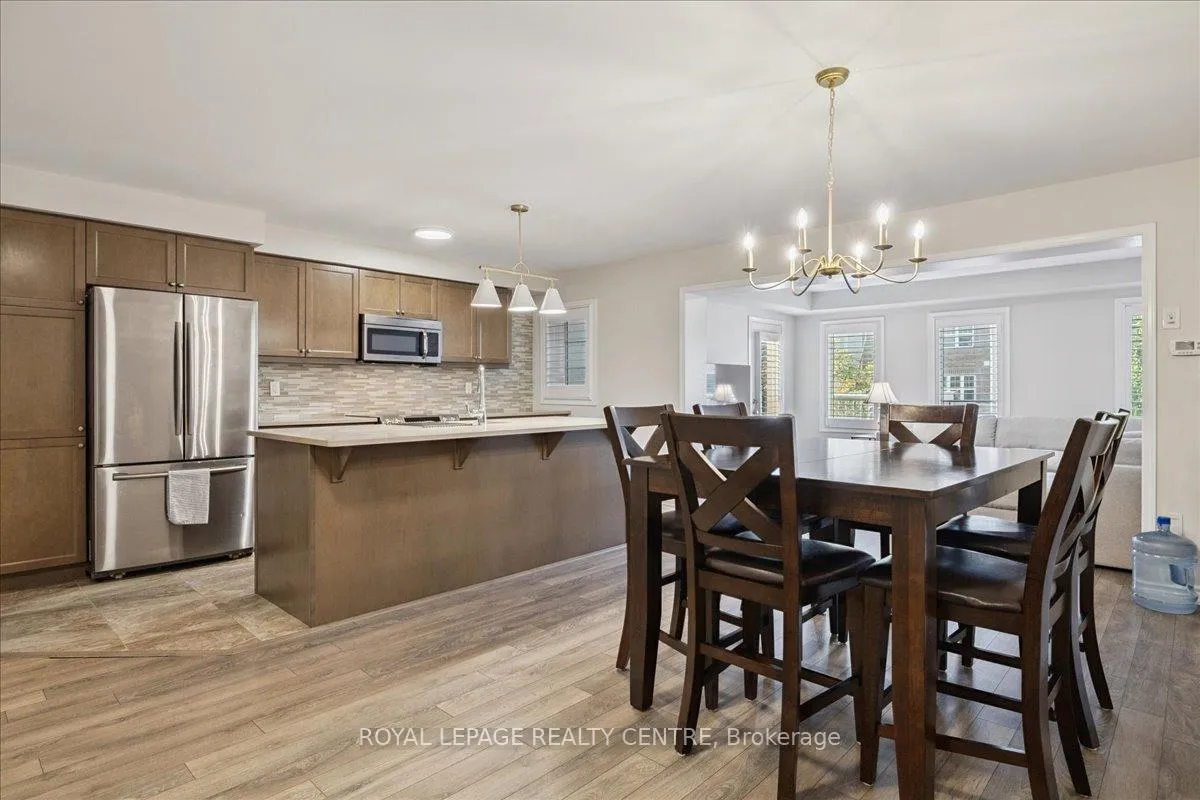 Photo 10 of 3087 Mistletoe Gardens, Oakville, Glenorchy — HOMEH