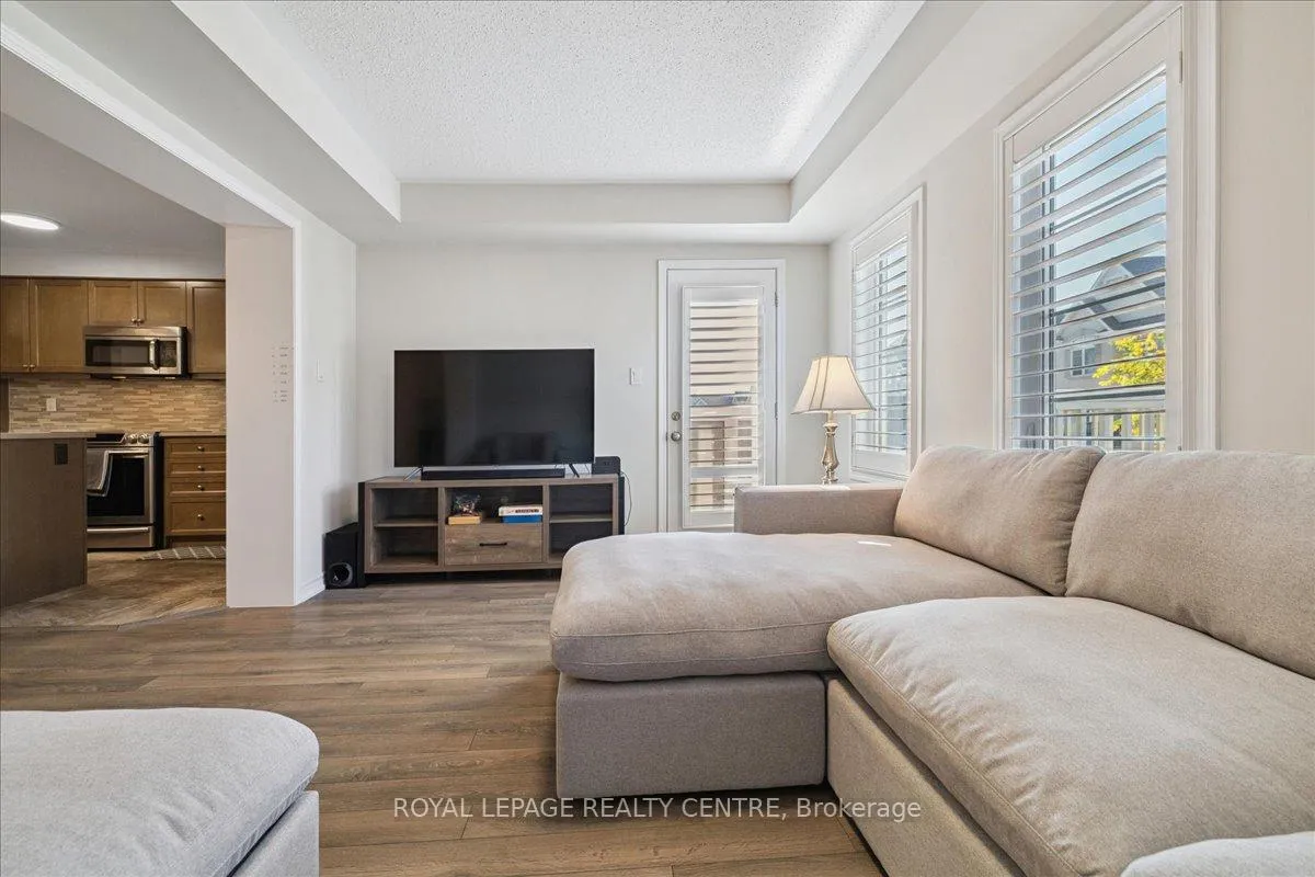 Photo 23 of 3087 Mistletoe Gardens, Oakville, Glenorchy — HOMEH