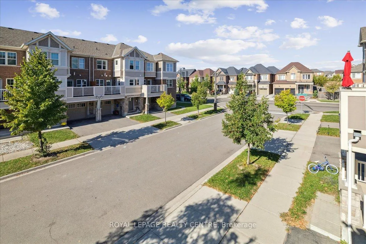 Photo 32 of 3087 Mistletoe Gardens, Oakville, Glenorchy — HOMEH