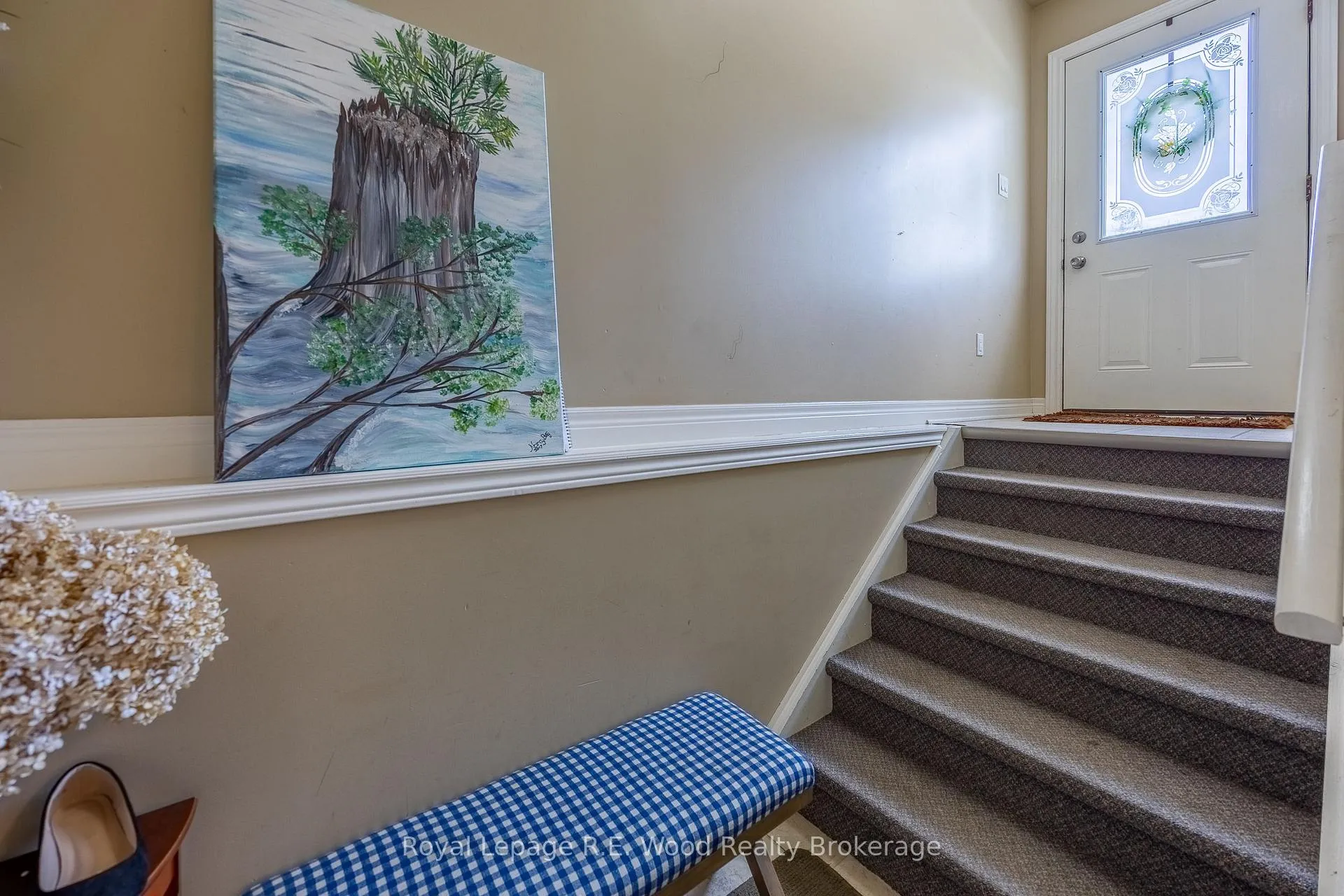 Photo 3 of 46 Oak Street, Bayham, Vienna — HOMEH