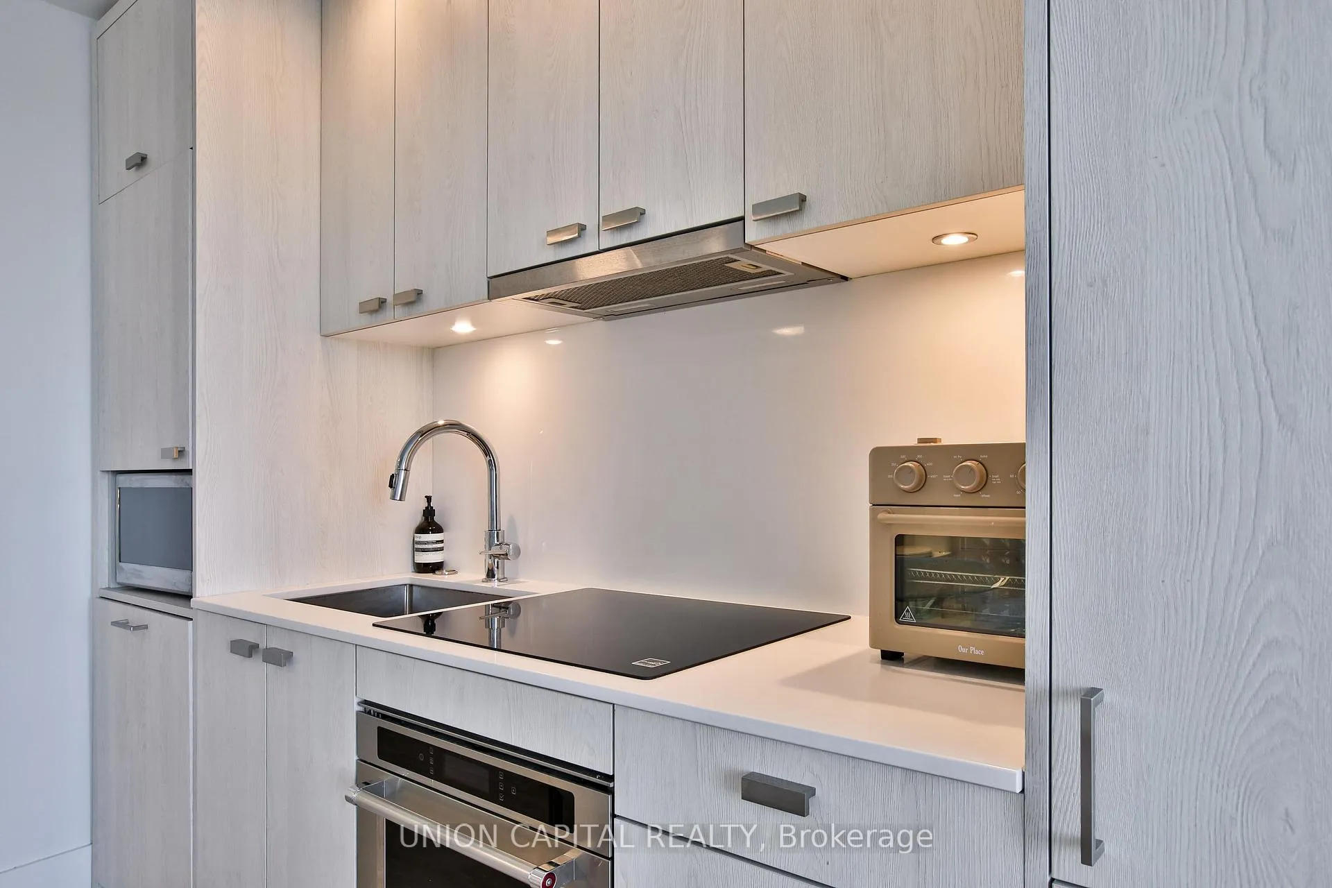 Photo 9 of Unit 1505, 480 Front Street W, Toronto, Waterfront Communities — HOMEH
