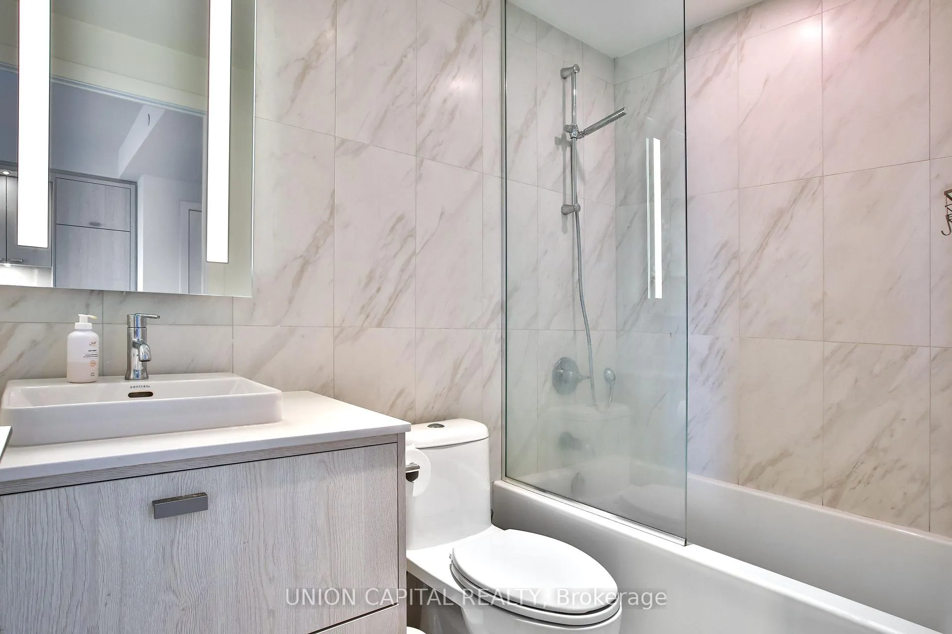 Photo 18 of Unit 1505, 480 Front Street W, Toronto, Waterfront Communities — HOMEH