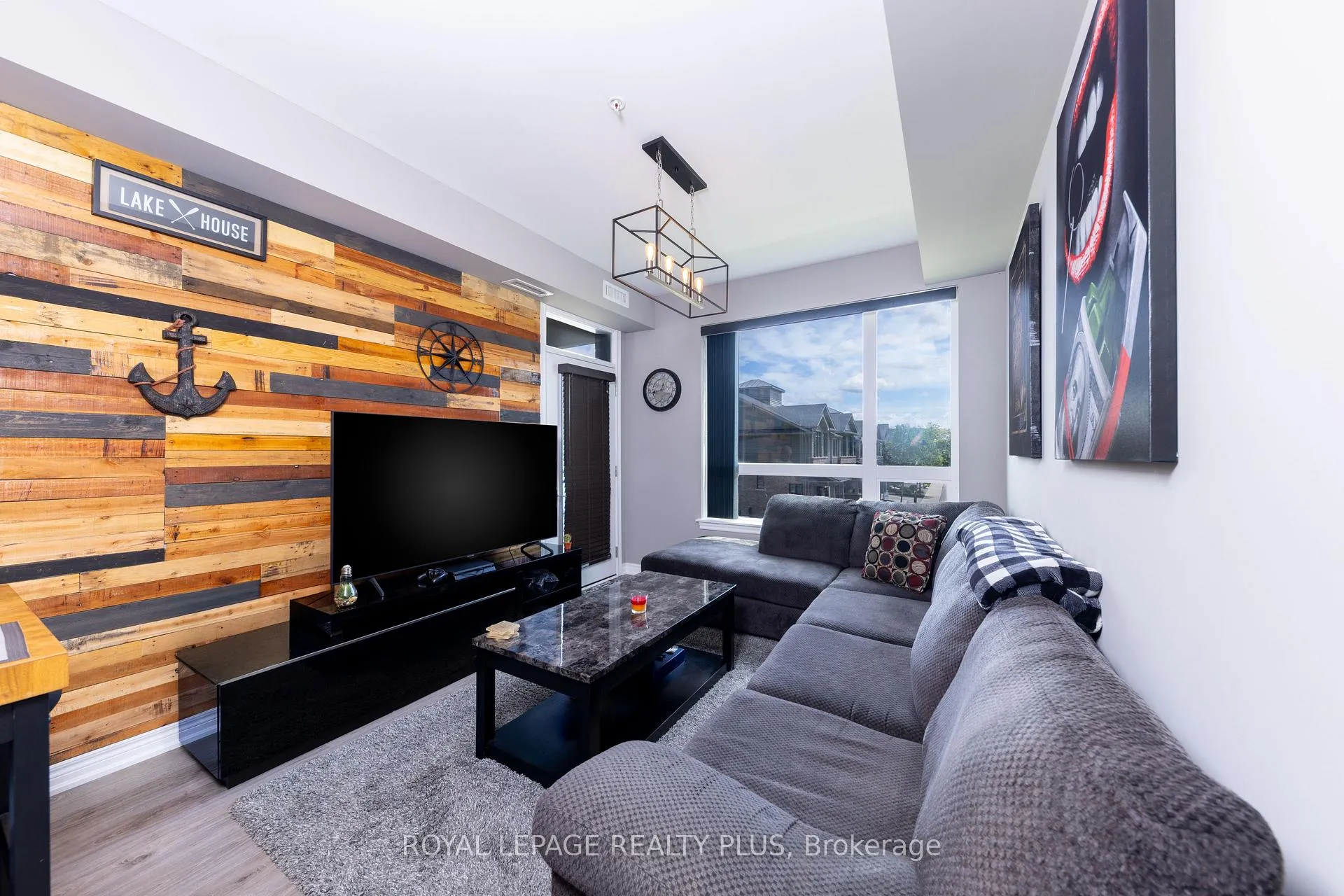 Photo 12 of Unit 207, 10 Esplanade Lane, Grimsby, Grimsby Beach — HOMEH