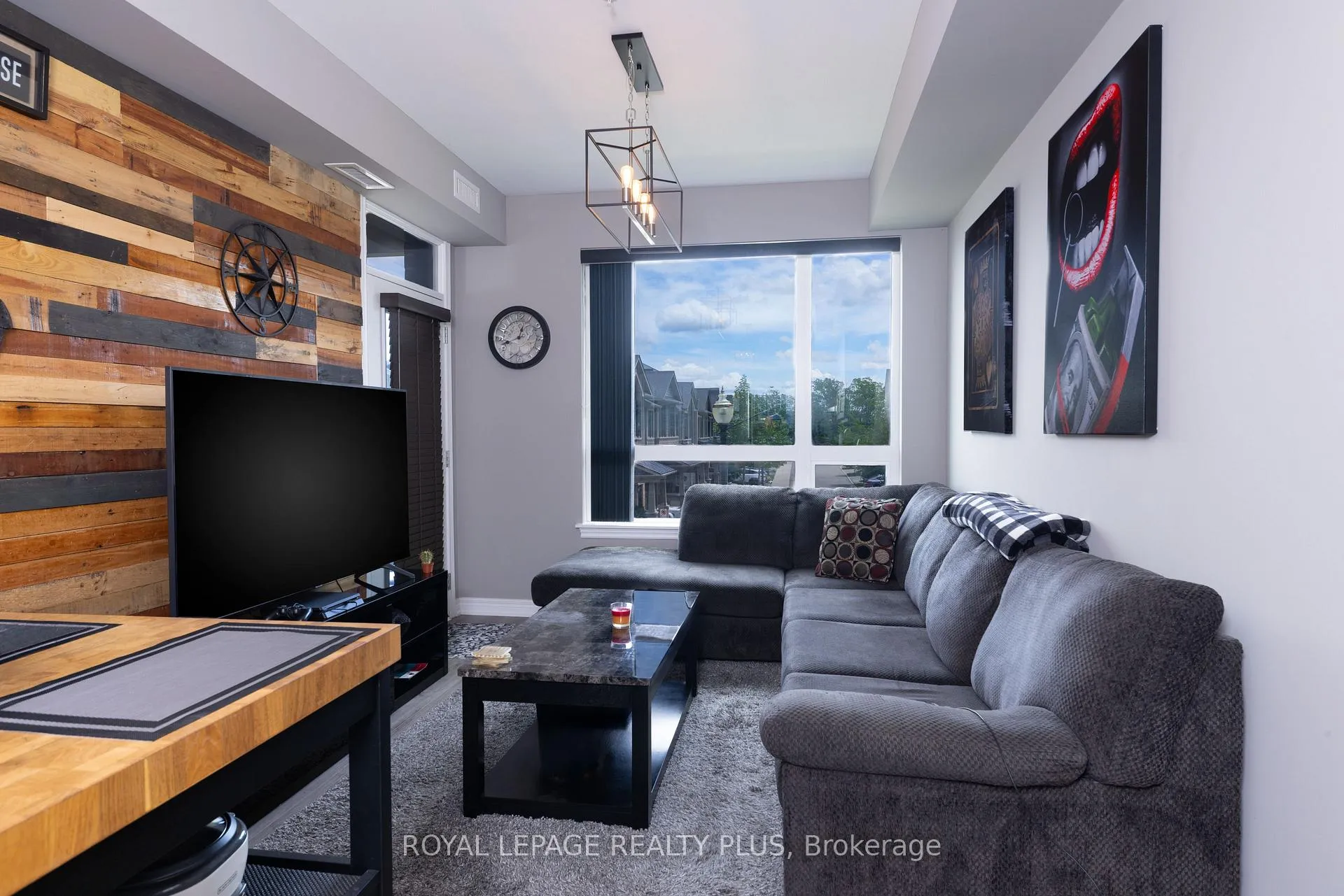 Photo 13 of Unit 207, 10 Esplanade Lane, Grimsby, Grimsby Beach — HOMEH