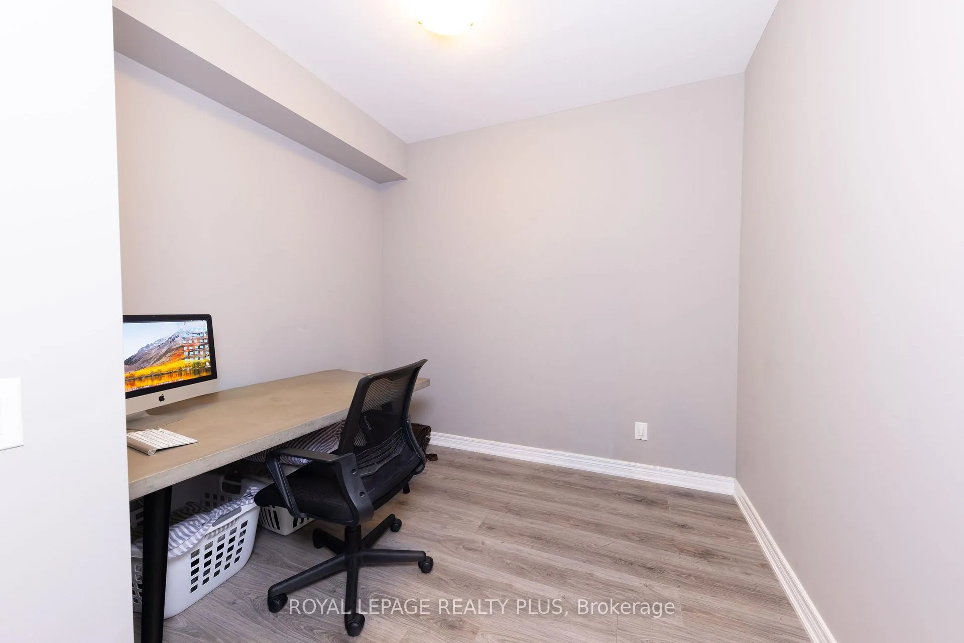Photo 24 of Unit 207, 10 Esplanade Lane, Grimsby, Grimsby Beach — HOMEH