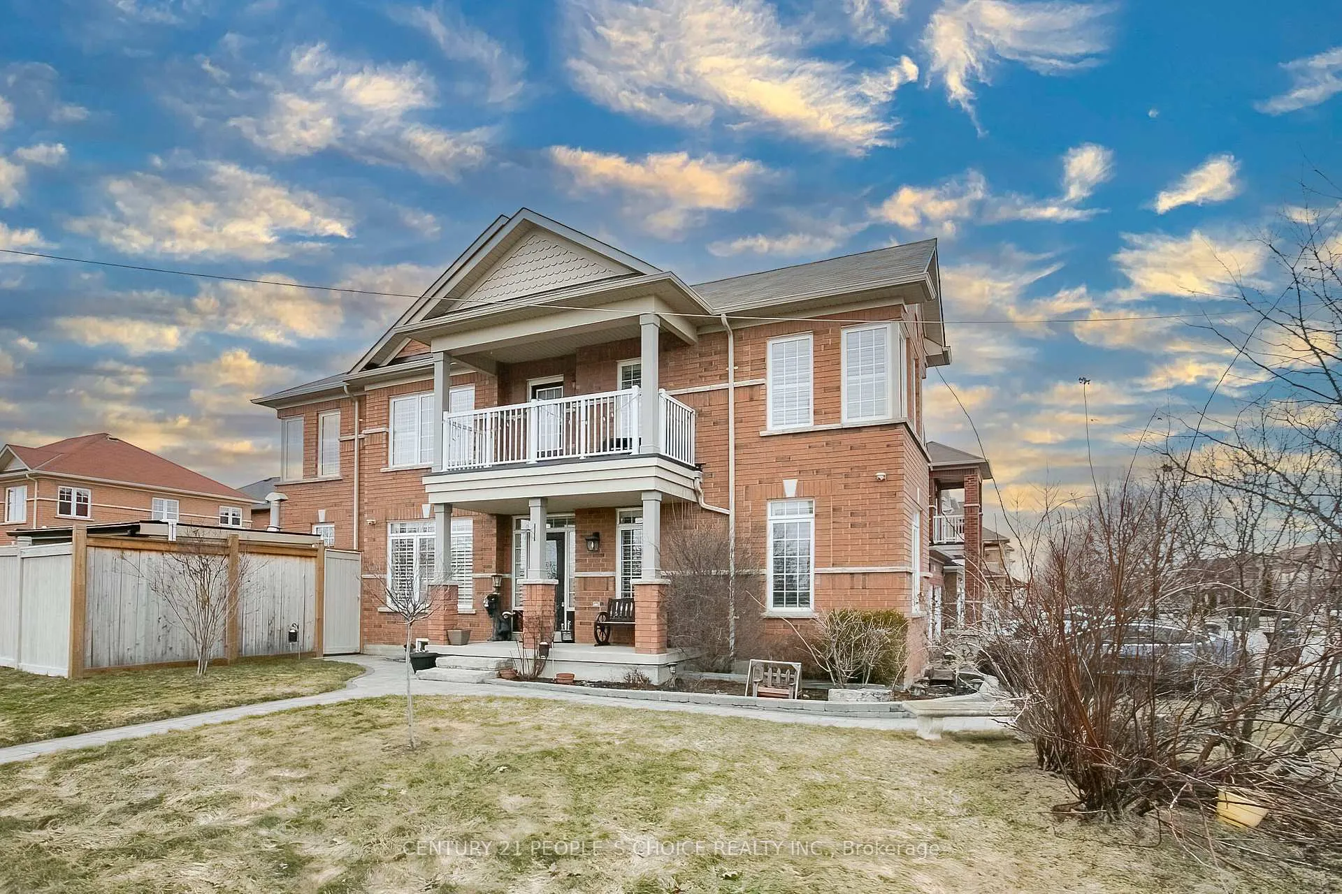 Photo 2 of 33 Accent Circle, Brampton, Northwest Sandalwood Parkway — HOMEH