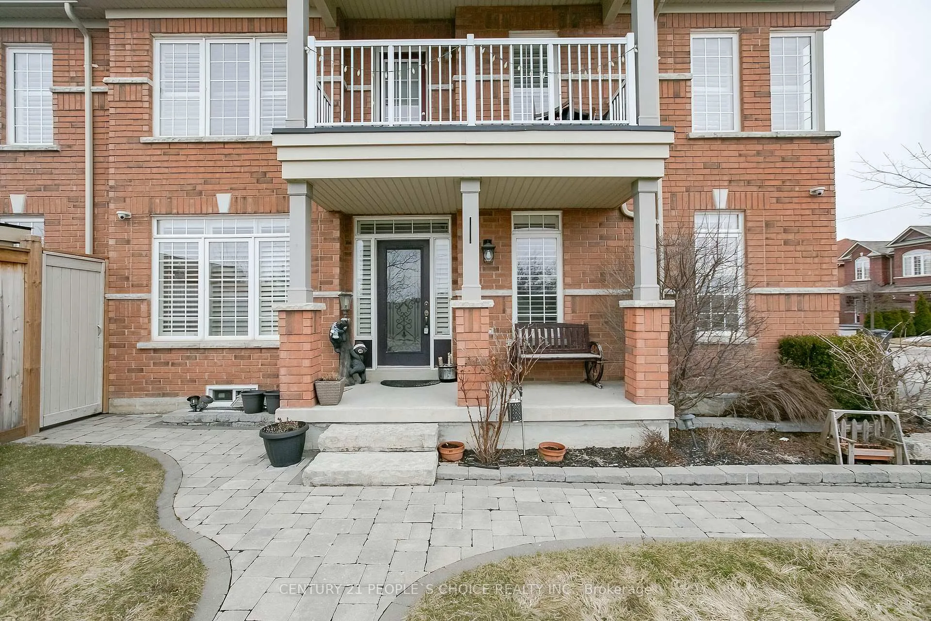 Photo 3 of 33 Accent Circle, Brampton, Northwest Sandalwood Parkway — HOMEH