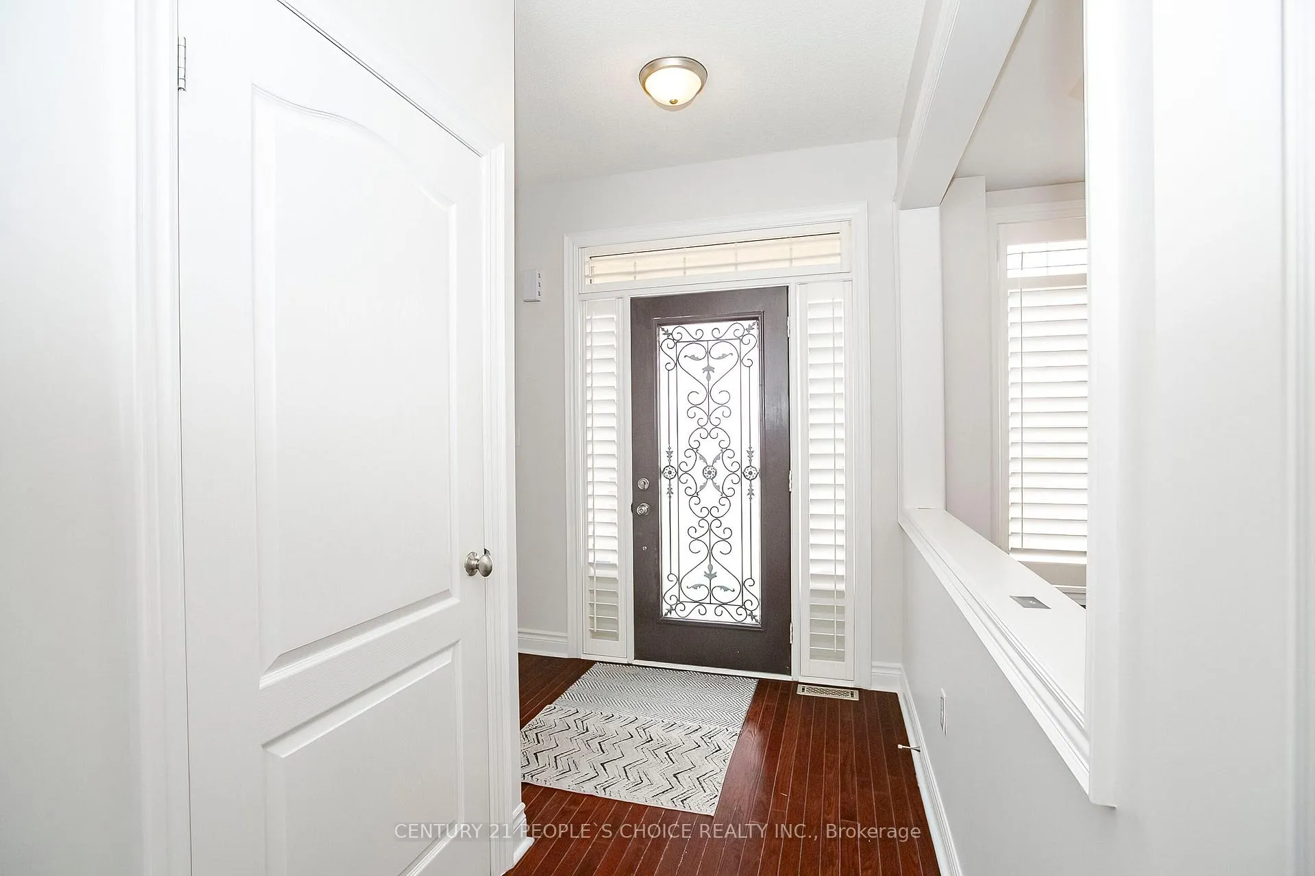 Photo 5 of 33 Accent Circle, Brampton, Northwest Sandalwood Parkway — HOMEH