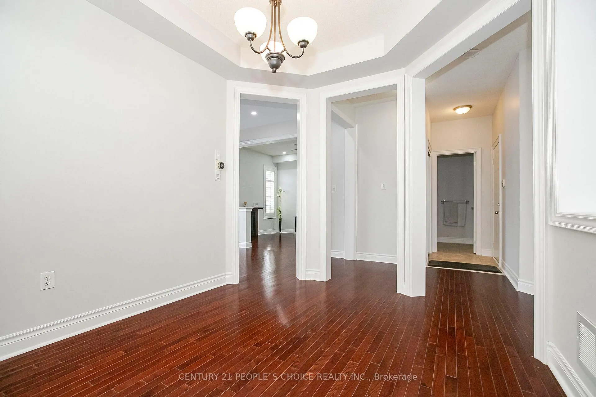 Photo 9 of 33 Accent Circle, Brampton, Northwest Sandalwood Parkway — HOMEH