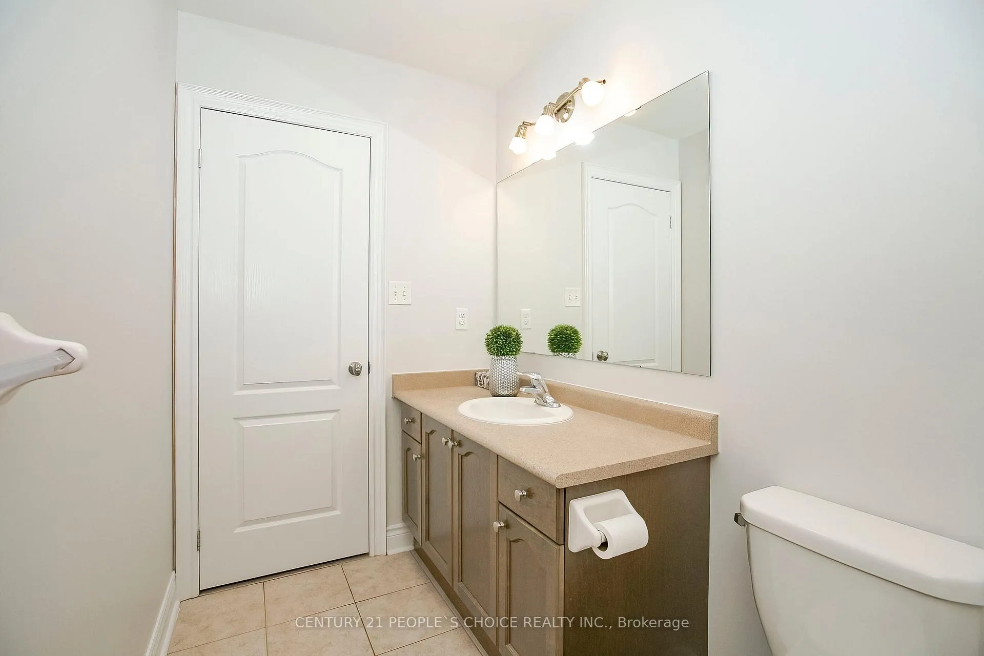 Photo 31 of 33 Accent Circle, Brampton, Northwest Sandalwood Parkway — HOMEH