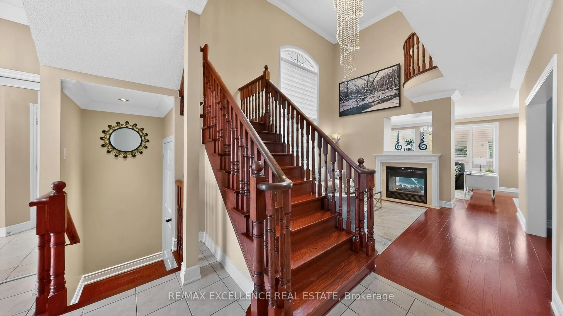 Photo 4 of 26 Blue Diamond Drive, Brampton, Bramalea North Industrial — HOMEH