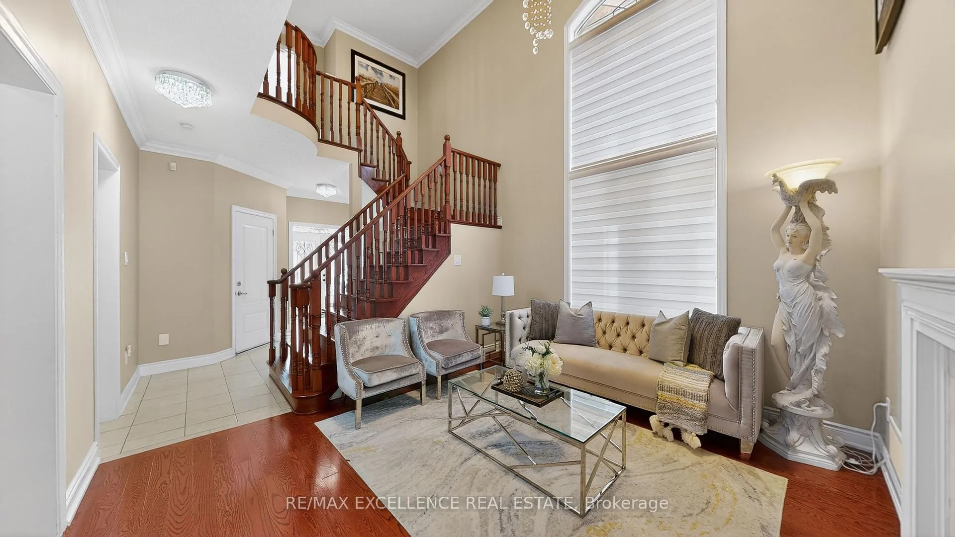 Photo 7 of 26 Blue Diamond Drive, Brampton, Bramalea North Industrial — HOMEH