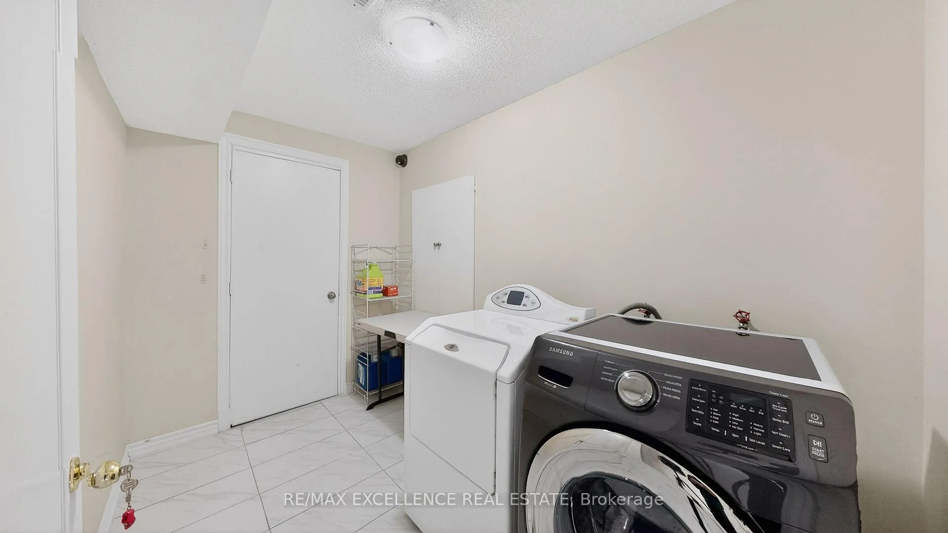 Photo 40 of 26 Blue Diamond Drive, Brampton, Bramalea North Industrial — HOMEH