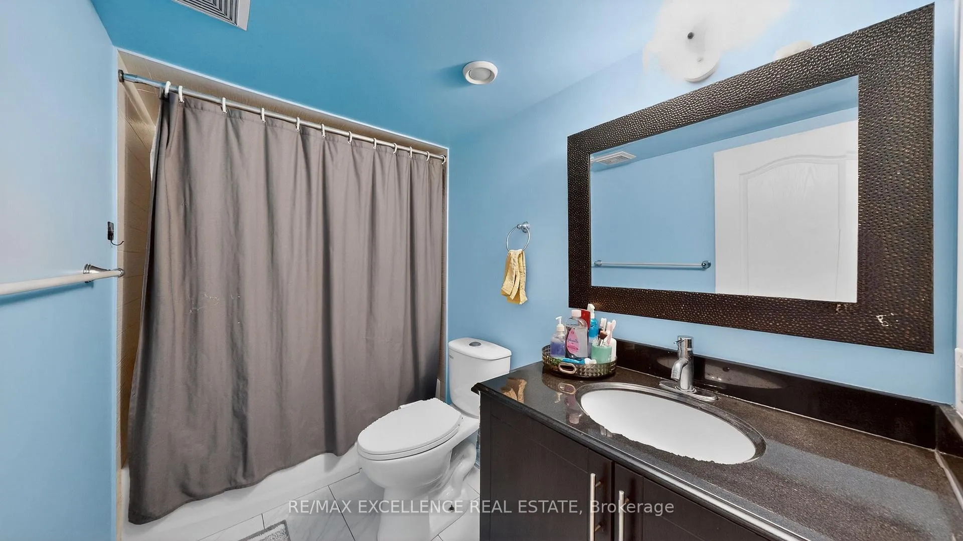 Photo 41 of 26 Blue Diamond Drive, Brampton, Bramalea North Industrial — HOMEH