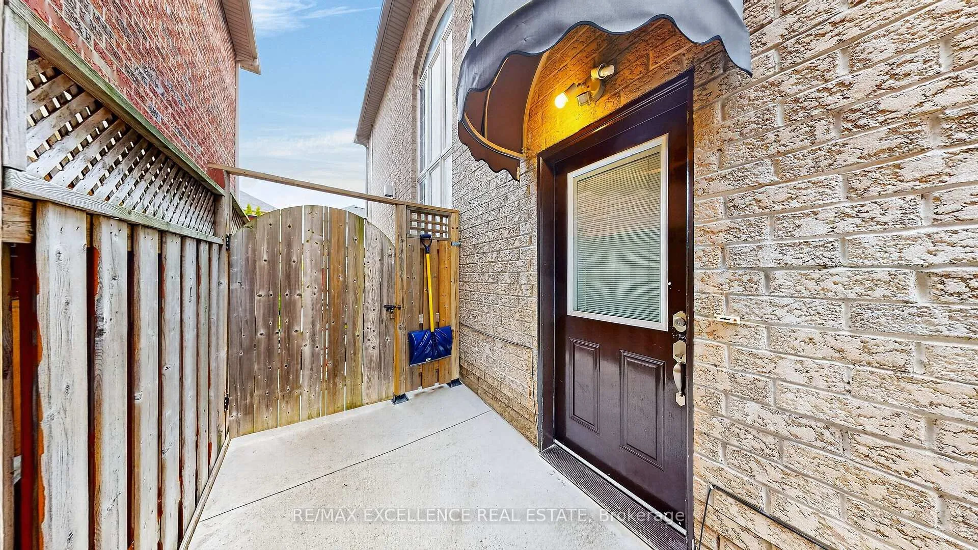 Photo 48 of 26 Blue Diamond Drive, Brampton, Bramalea North Industrial — HOMEH