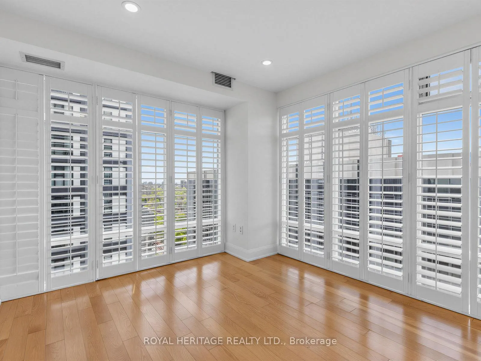 Photo 19 of Unit 2305, 2181 Yonge Street, Toronto, Mount Pleasant West — HOMEH