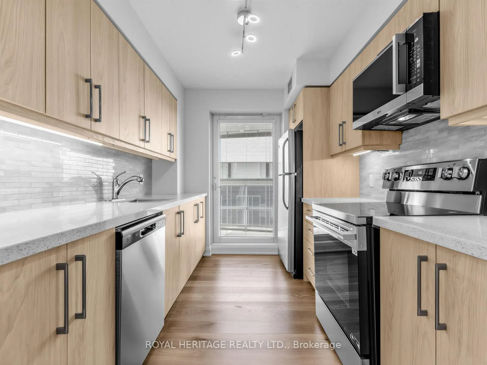 Photo 25 of Unit 2305, 2181 Yonge Street, Toronto, Mount Pleasant West — HOMEH