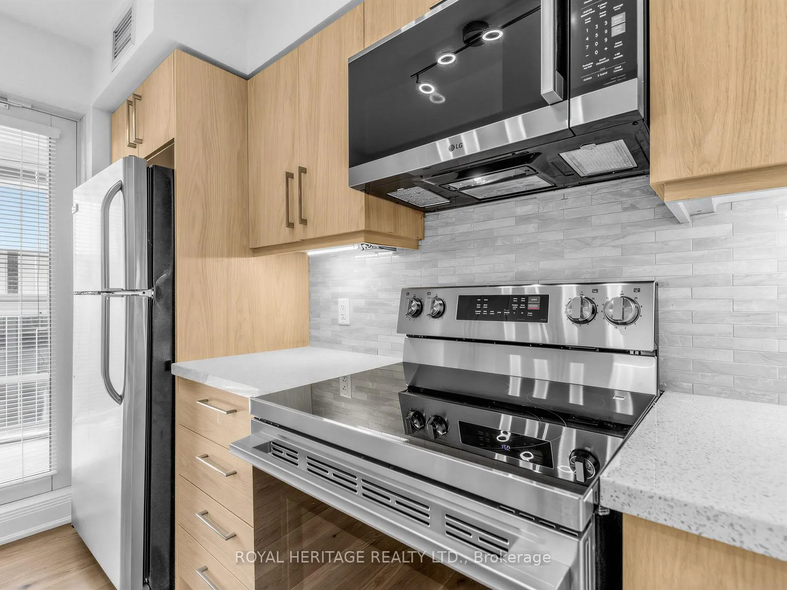 Photo 26 of Unit 2305, 2181 Yonge Street, Toronto, Mount Pleasant West — HOMEH