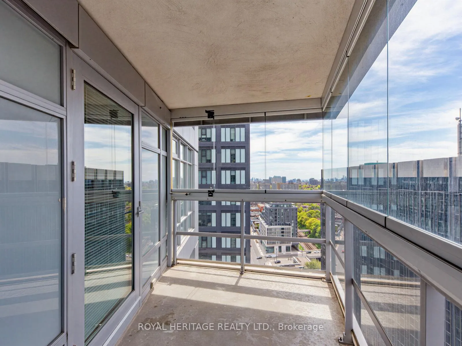 Photo 29 of Unit 2305, 2181 Yonge Street, Toronto, Mount Pleasant West — HOMEH