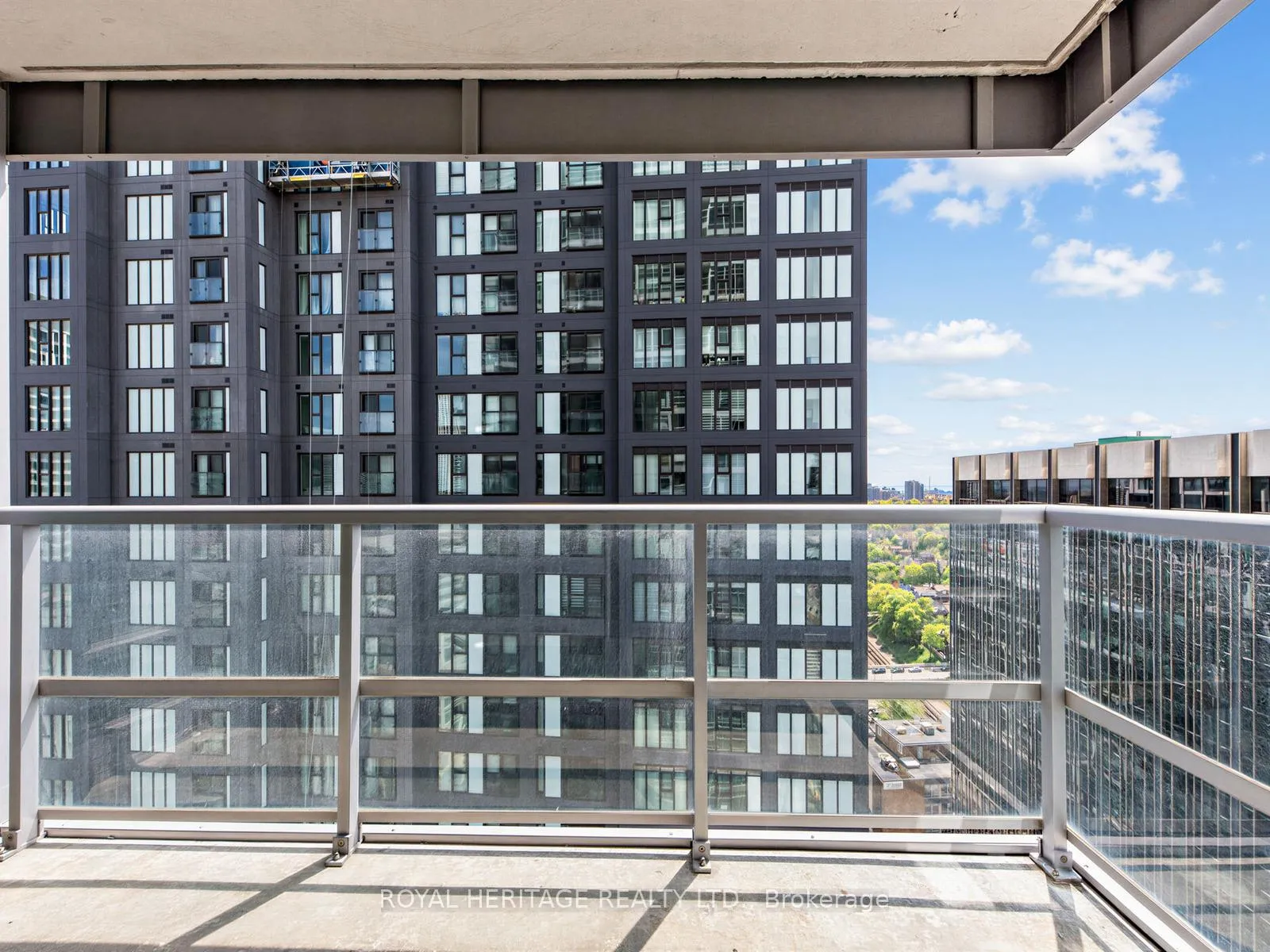 Photo 32 of Unit 2305, 2181 Yonge Street, Toronto, Mount Pleasant West — HOMEH
