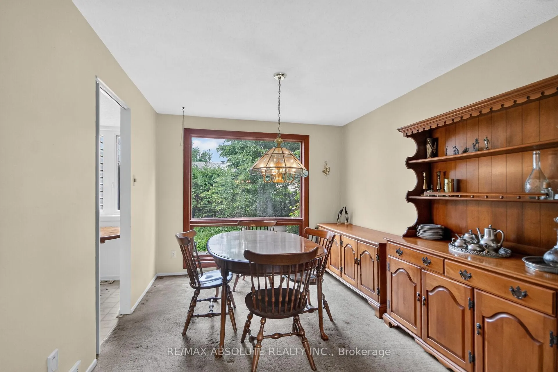 Photo 7 of 32 Sage Crescent, Ottawa, Barrhaven - Pheasant Run — HOMEH