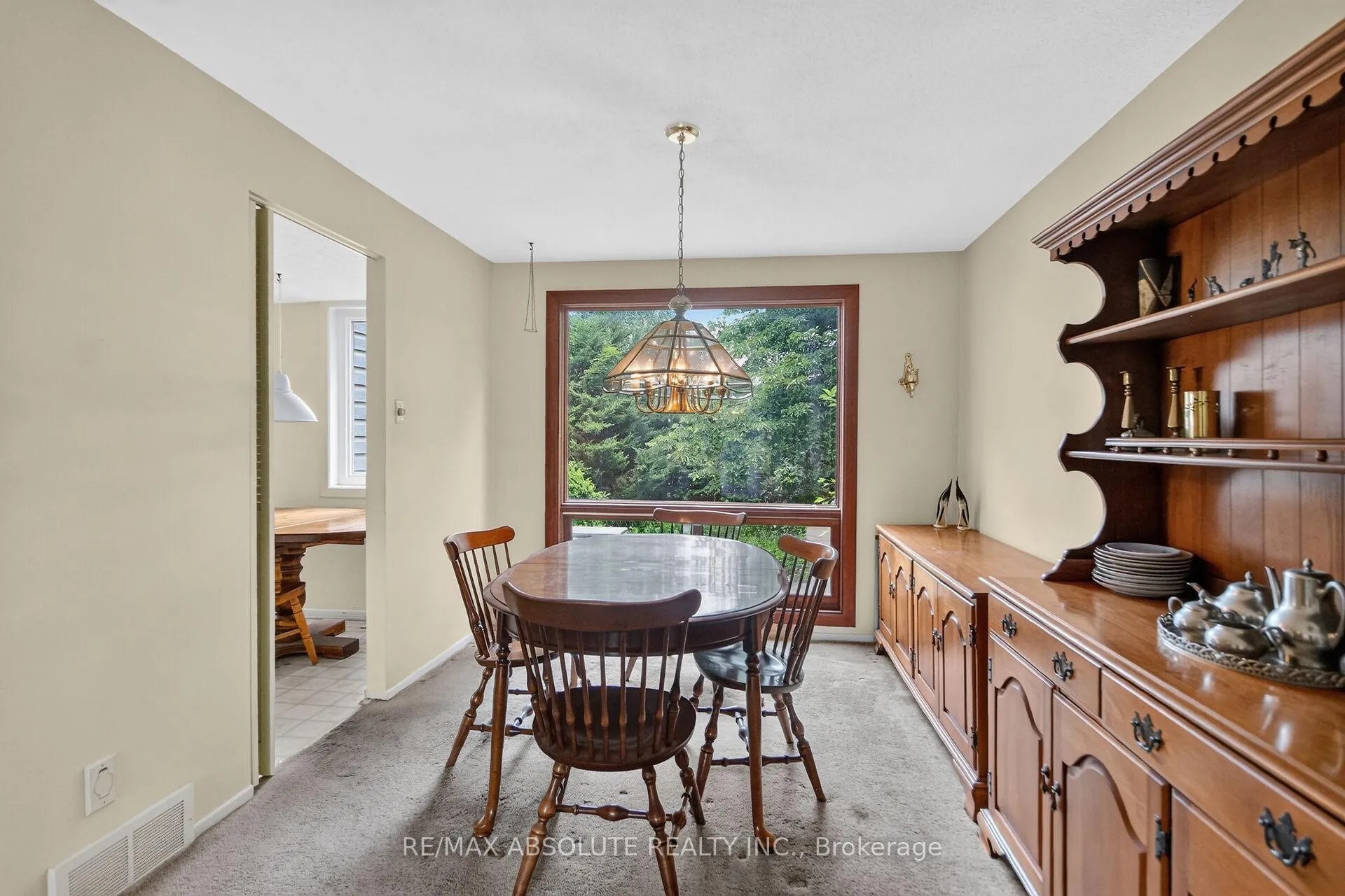 Photo 8 of 32 Sage Crescent, Ottawa, Barrhaven - Pheasant Run — HOMEH