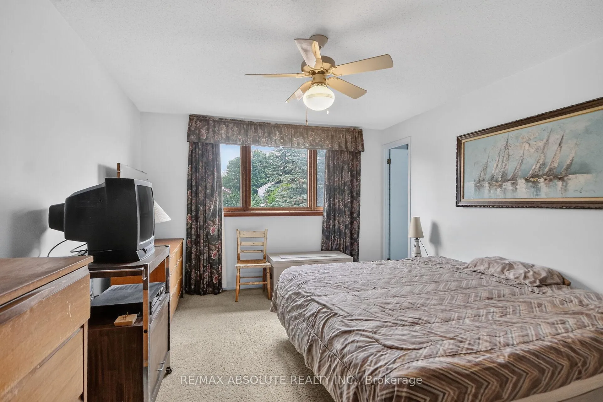 Photo 30 of 32 Sage Crescent, Ottawa, Barrhaven - Pheasant Run — HOMEH