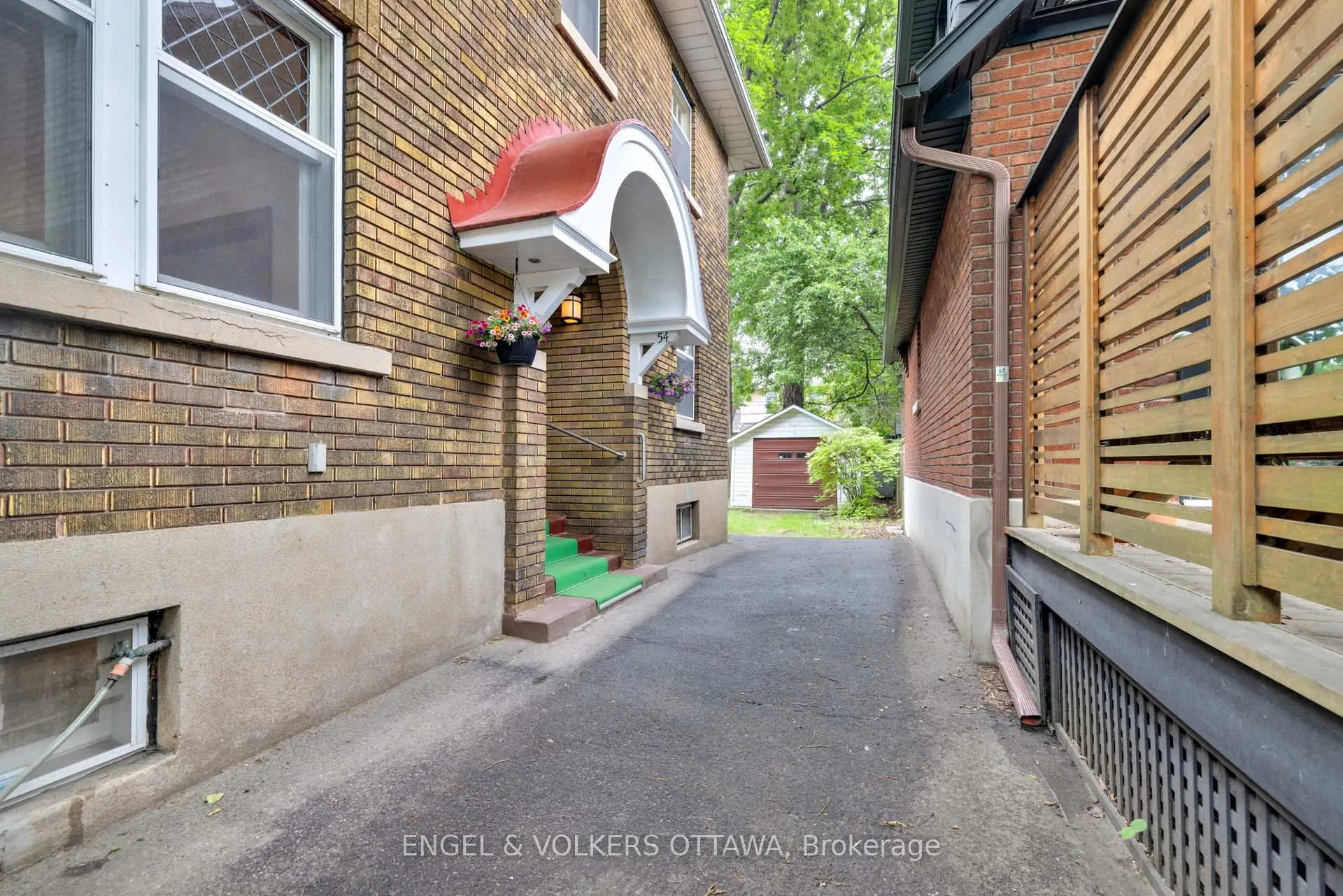 Photo 5 of 54 Glendale Avenue, Ottawa, Glebe — HOMEH